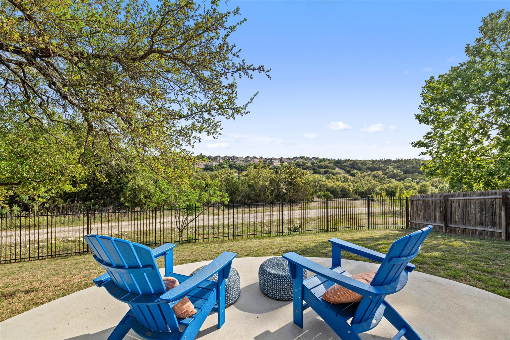 5421 Coral Bean Cv, Spicewood, TX 78669