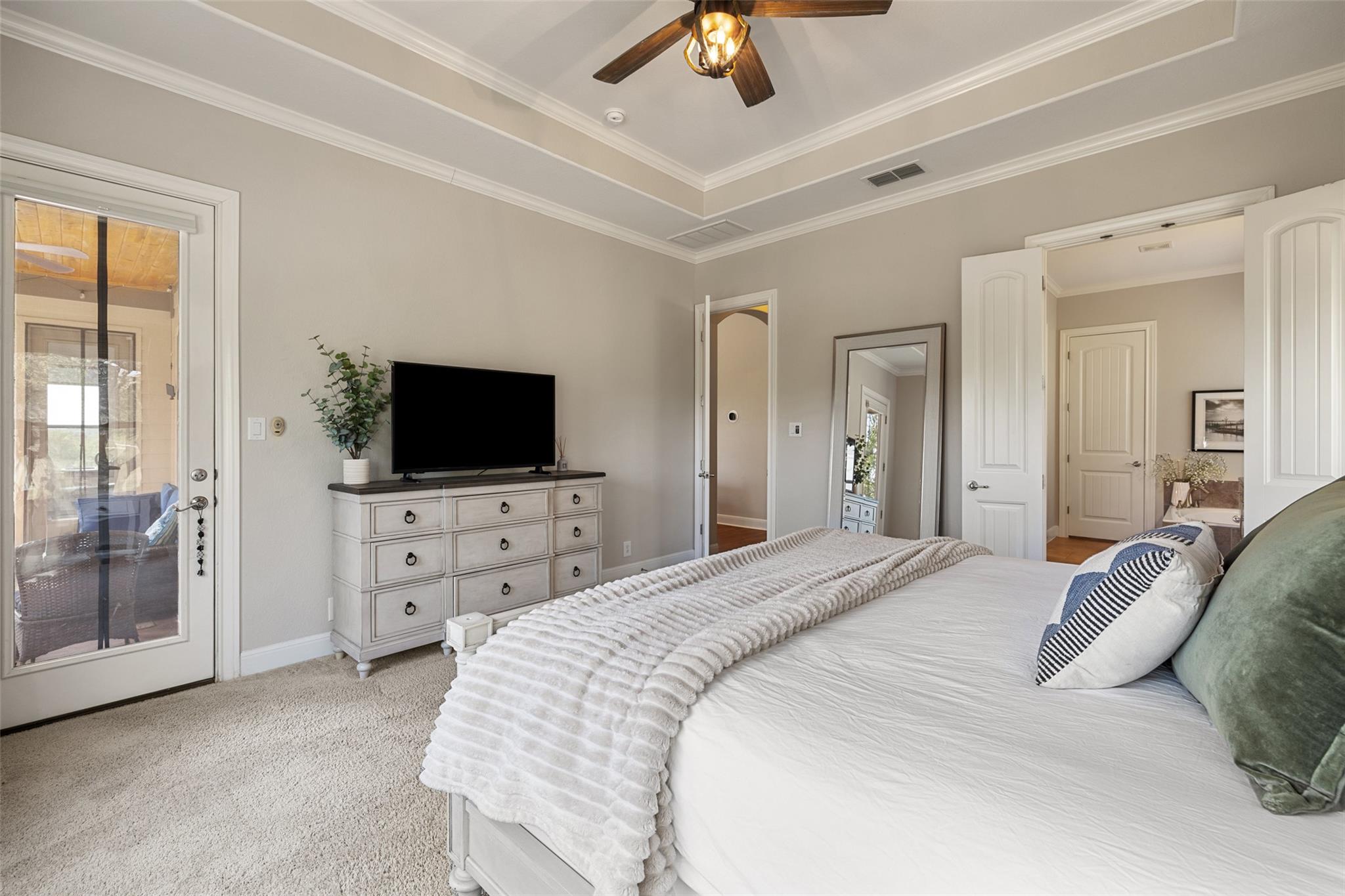 5421 Coral Bean Cv, Spicewood, TX 78669