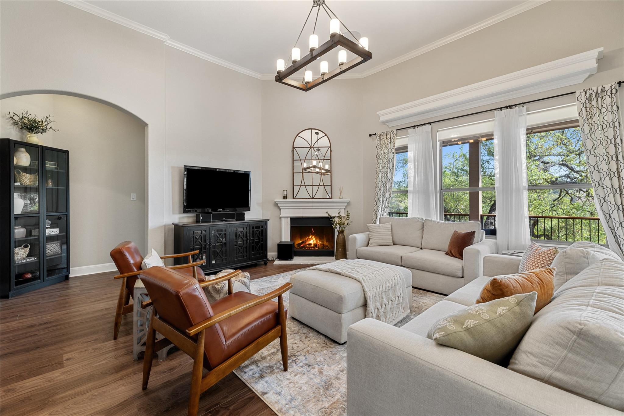 5421 Coral Bean Cv, Spicewood, TX 78669