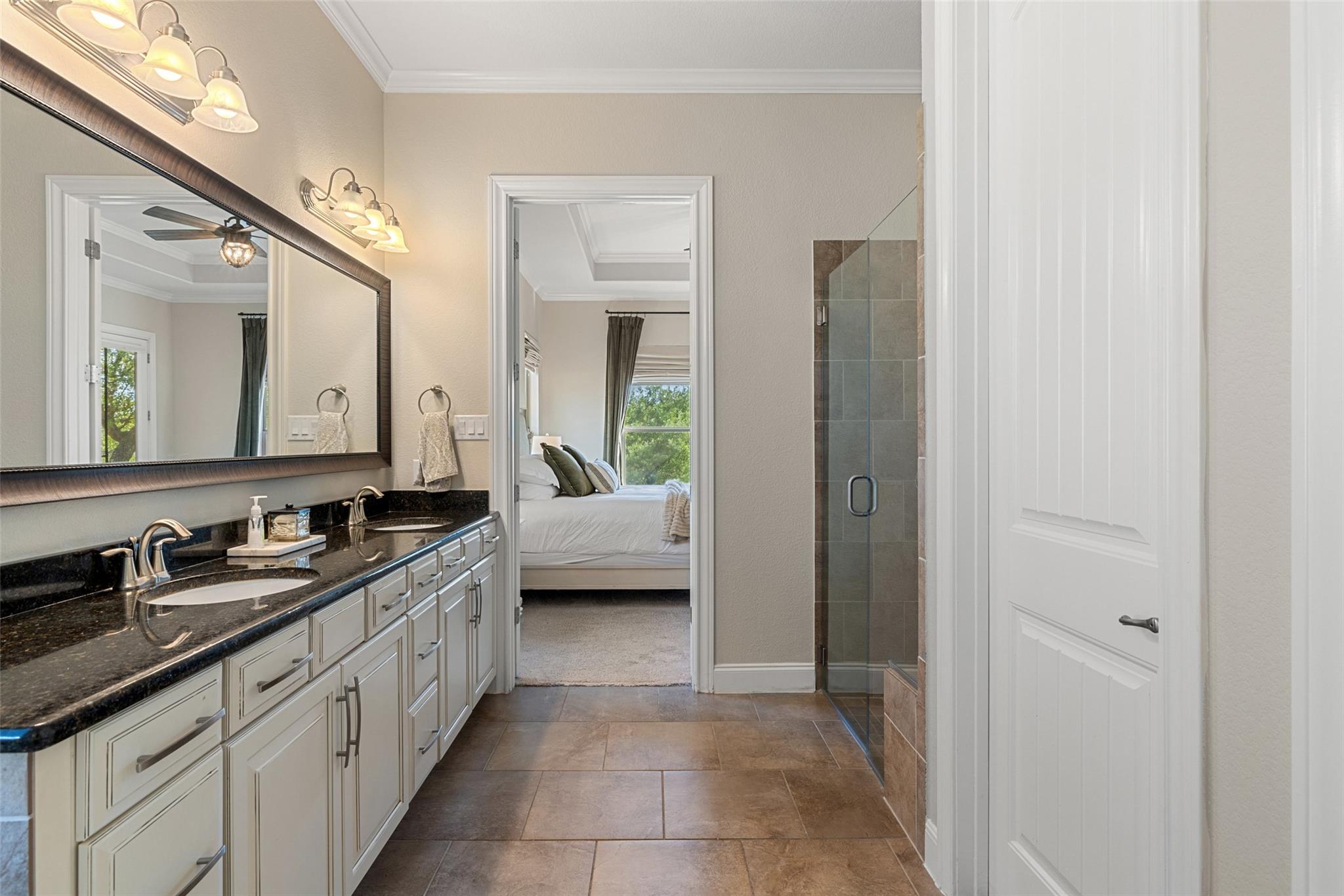 5421 Coral Bean Cv, Spicewood, TX 78669