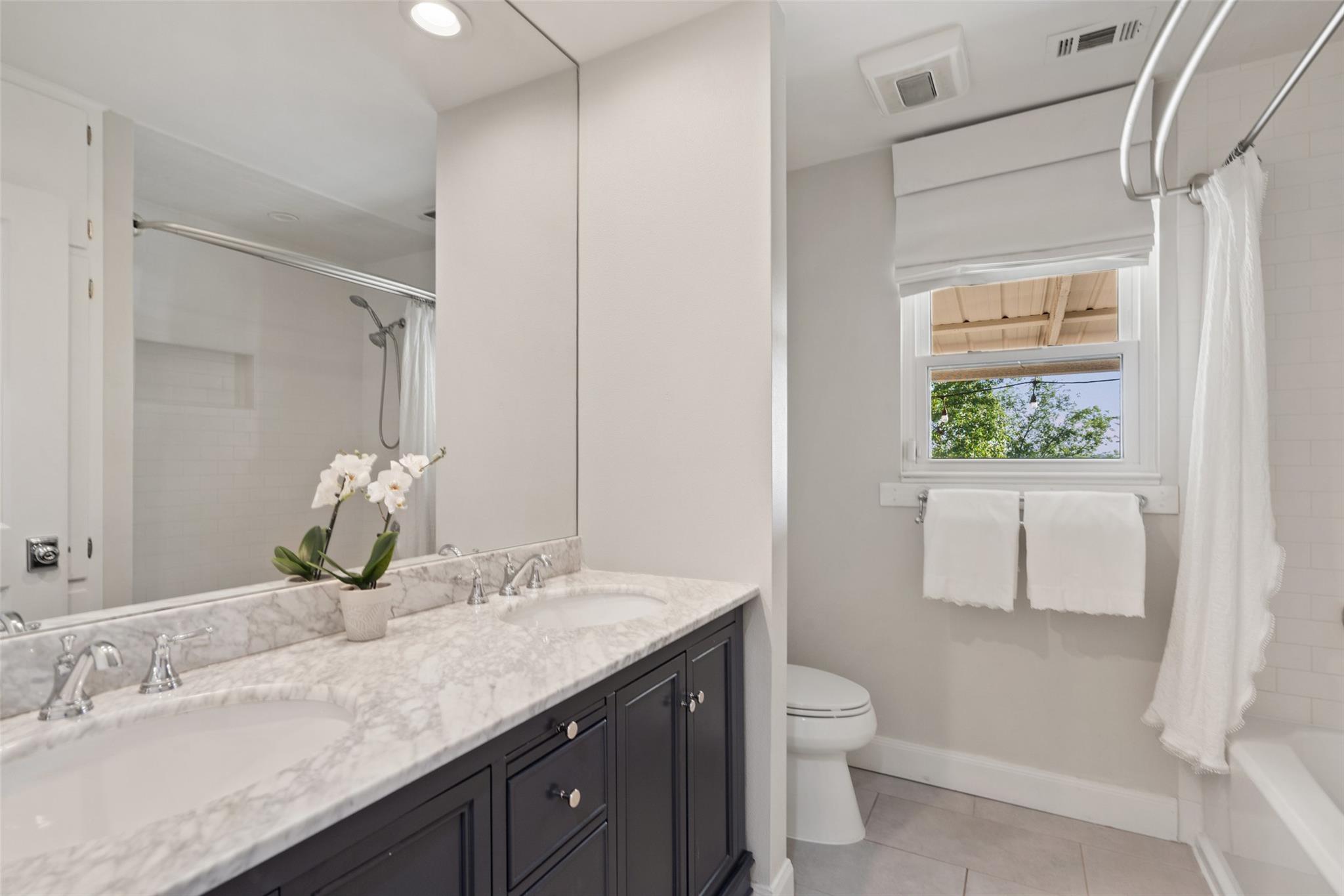 912 Galahad Dr, Austin, TX 78746