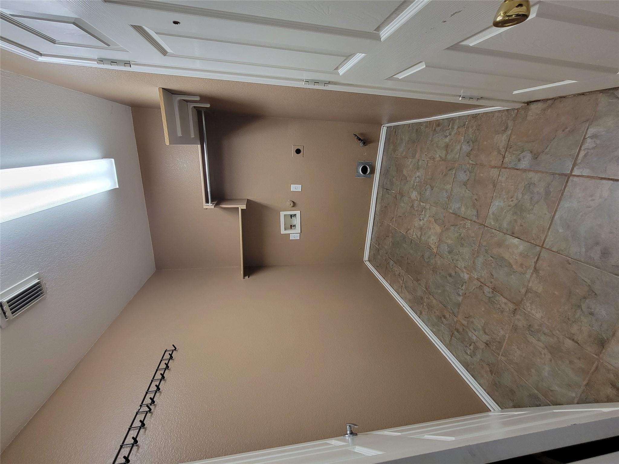 204 Jockey Bluff Cv, Austin, TX 78748
