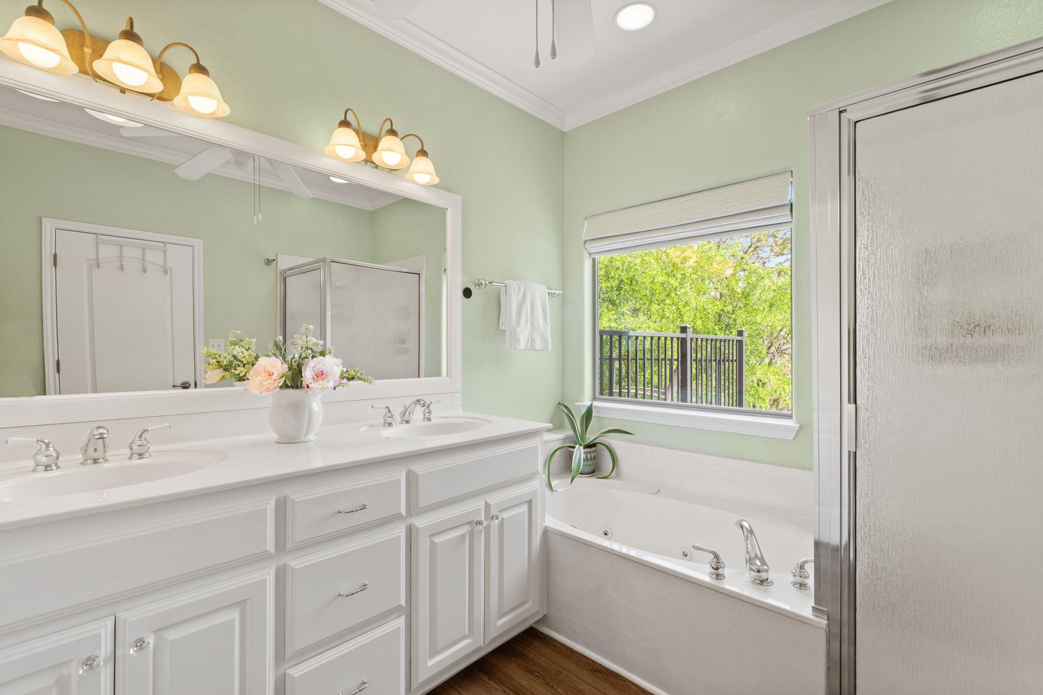 2409 Mormon Mill Rd, Marble Falls, TX 78654