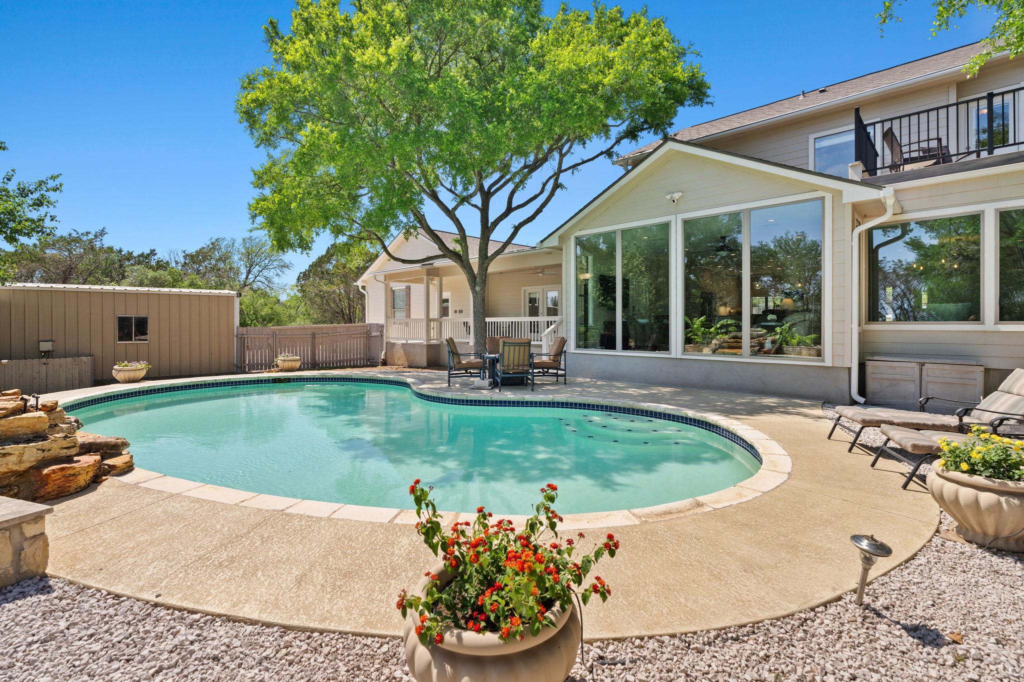 2409 Mormon Mill Rd, Marble Falls, TX 78654