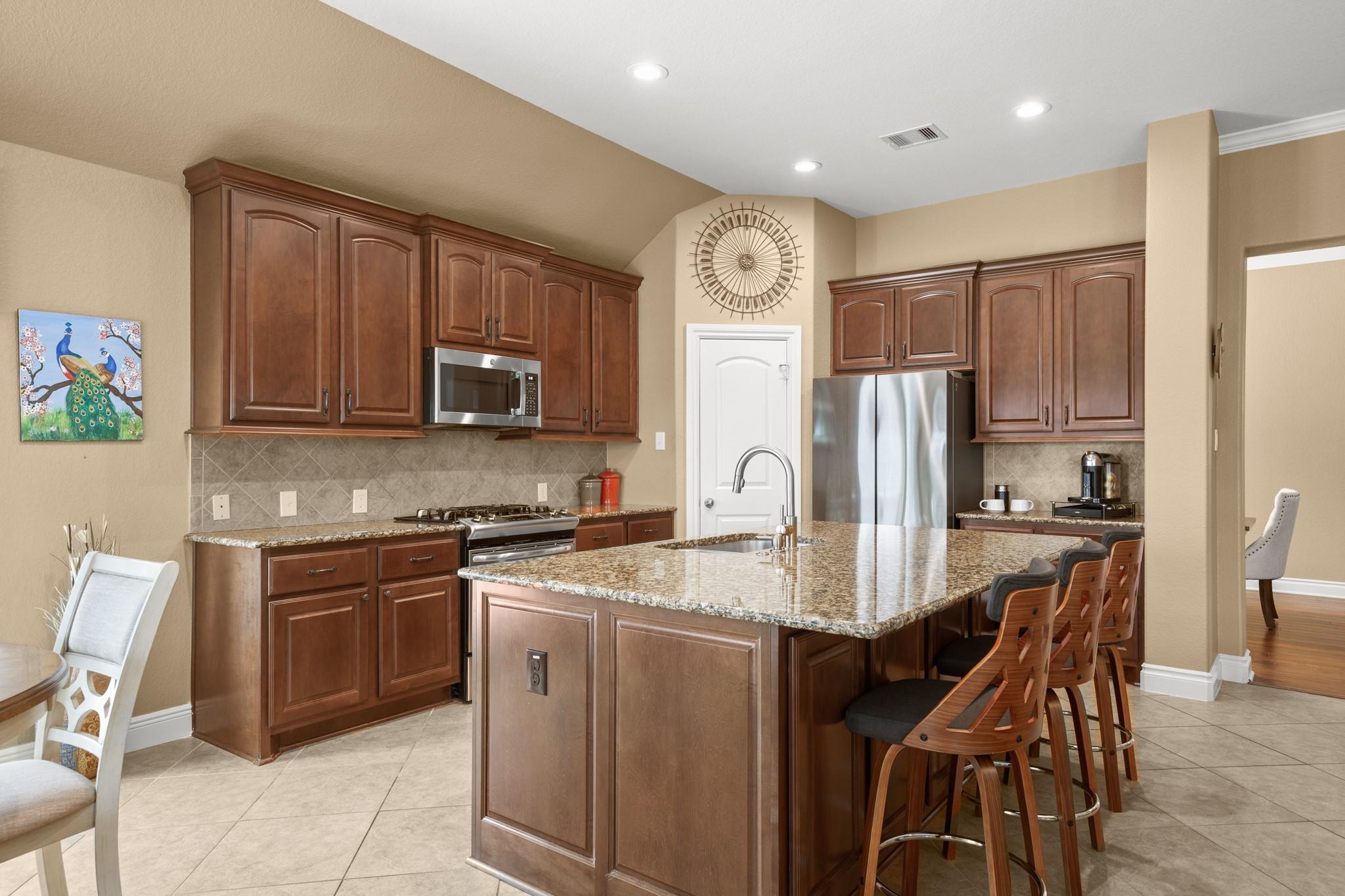 1812 Tall Chief, Leander, TX 78641
