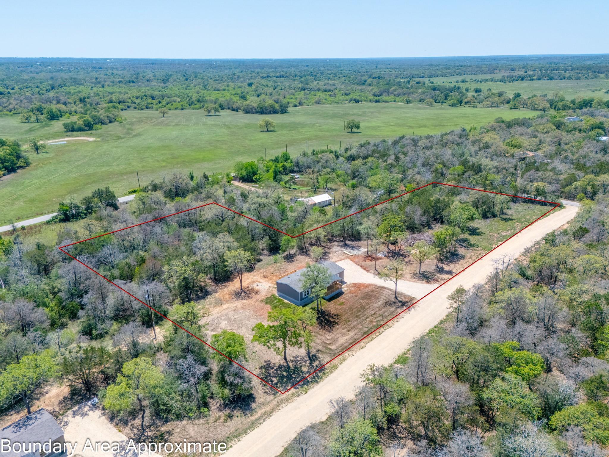 119 Milam Ln, Bastrop, TX 78602