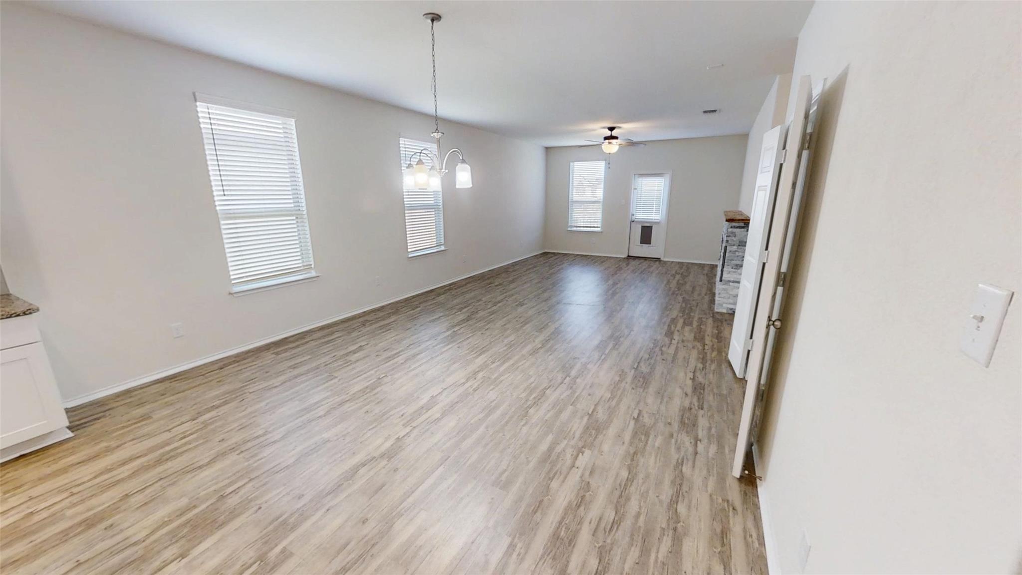 117 Ibis Falls Loop, Jarrell, TX 76537