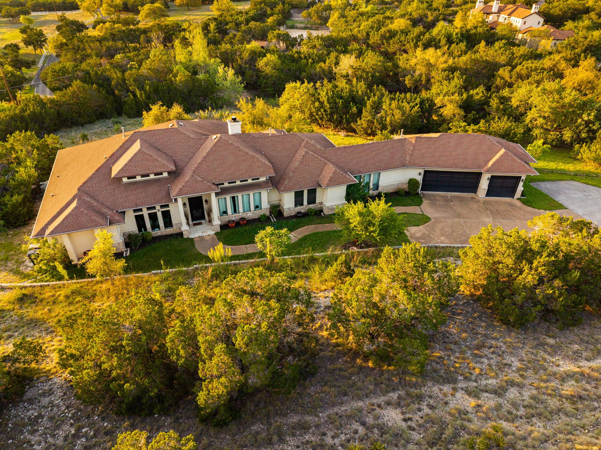 3414 Pawnee Pass S, Lakeway, TX 78738