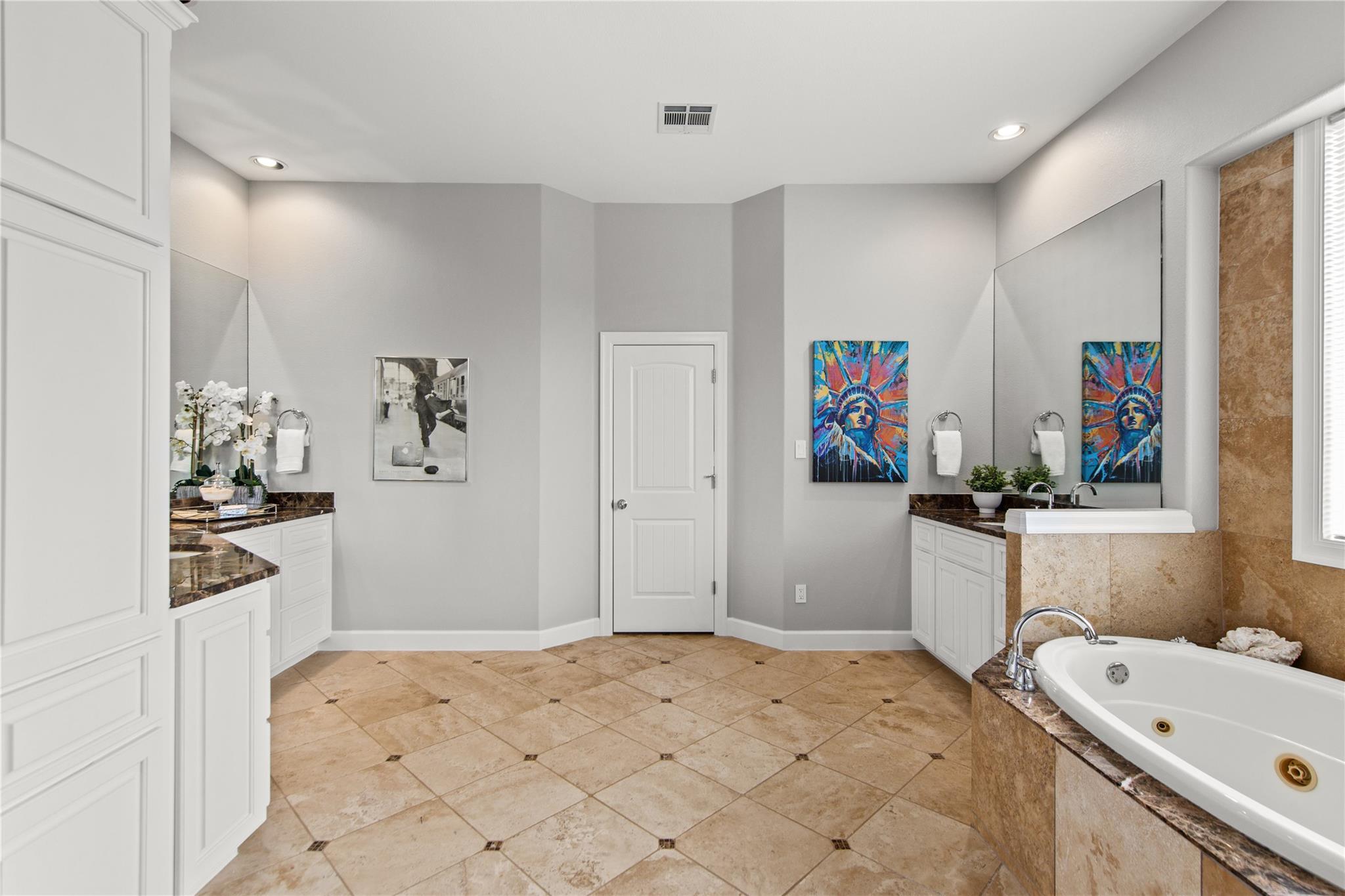 3414 Pawnee Pass S, Lakeway, TX 78738