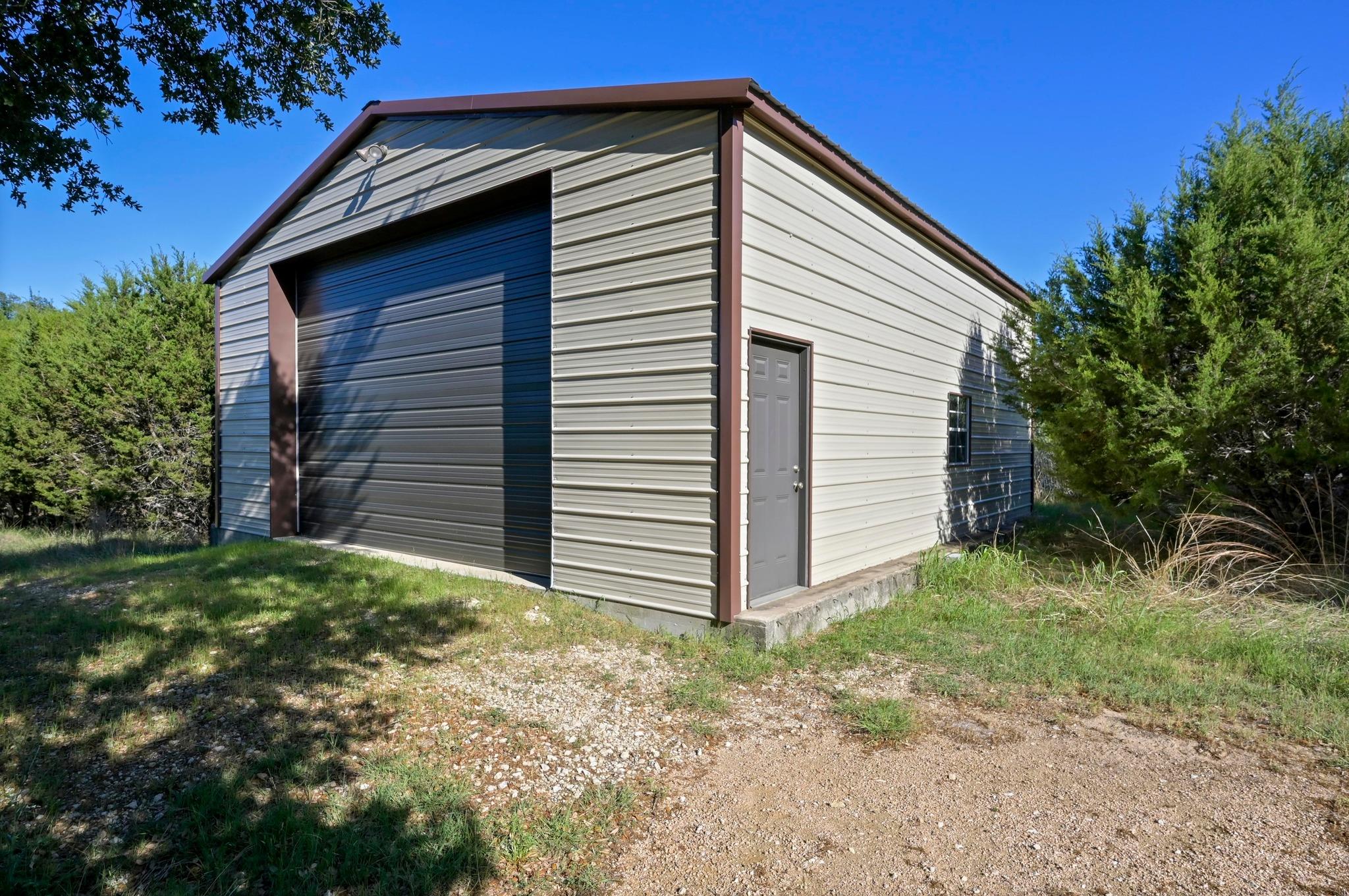 511 County Road 262, Georgetown, TX 78633