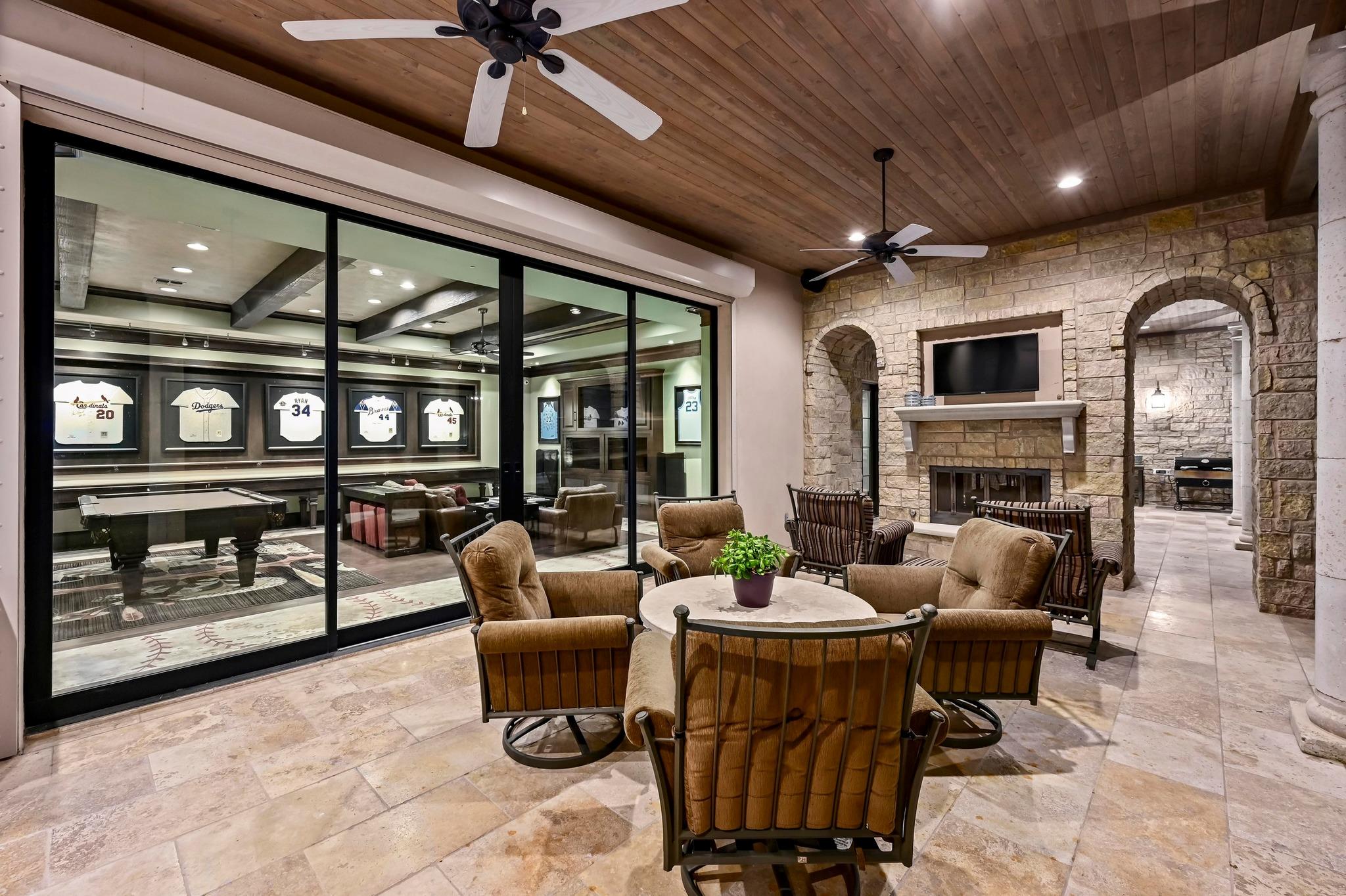 511 County Road 262, Georgetown, TX 78633