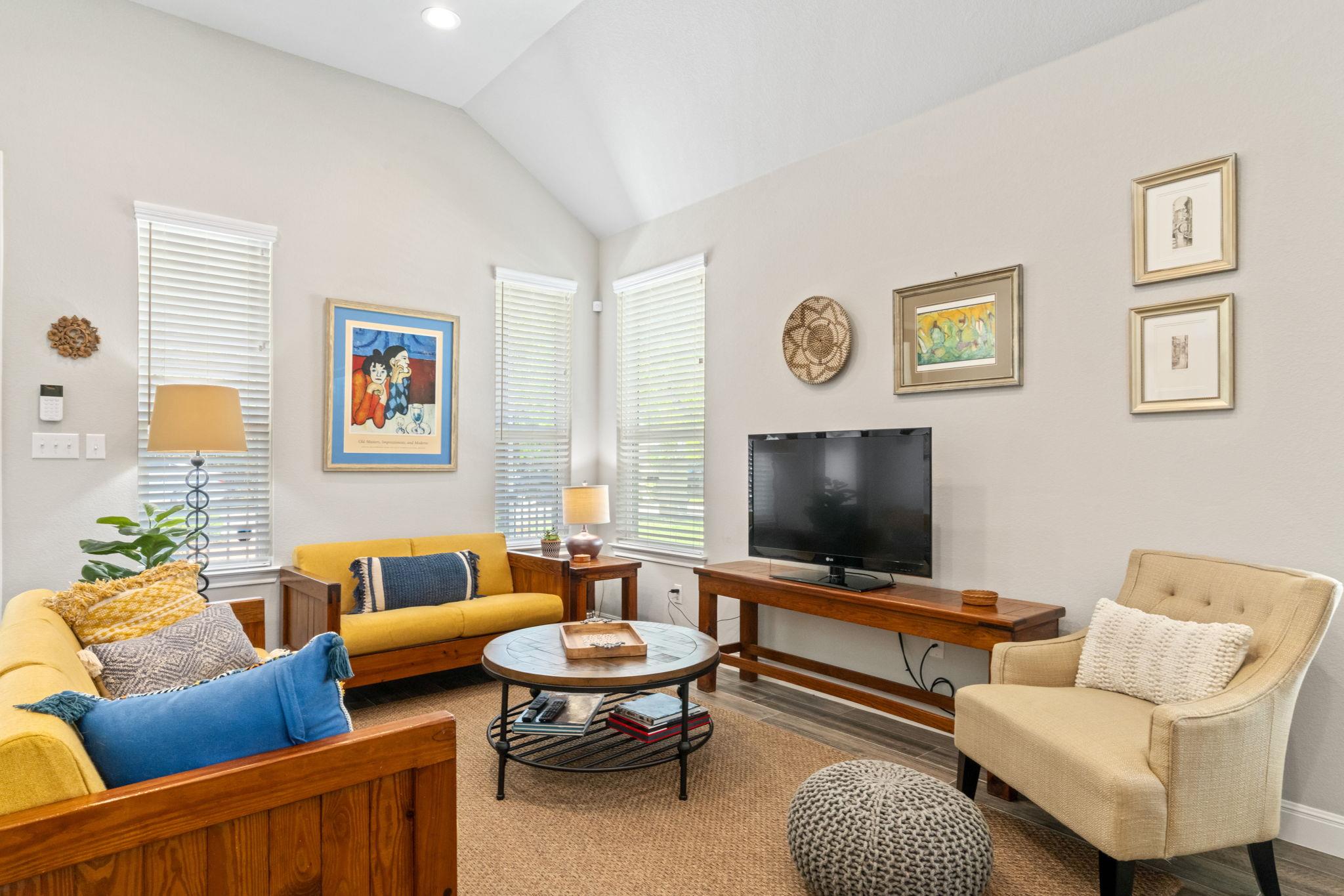 45 Woodacre Dr, Wimberley, TX 78676