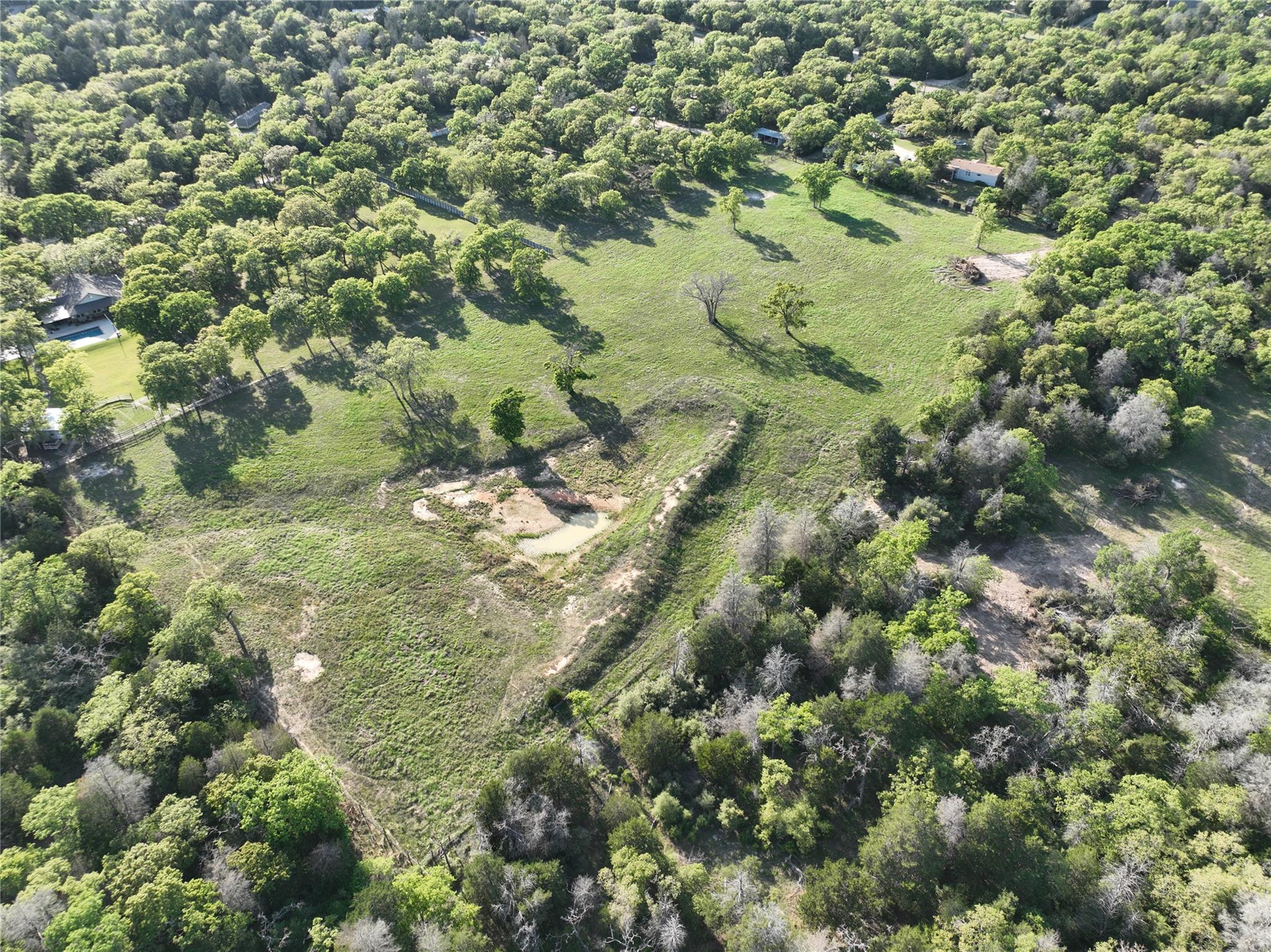 1480 County Road B, Lexington, TX 78947