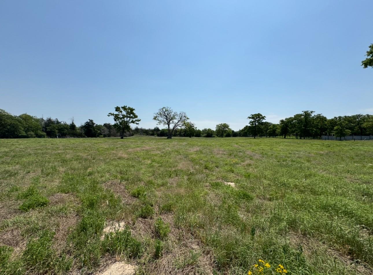 1480 County Road B, Lexington, TX 78947