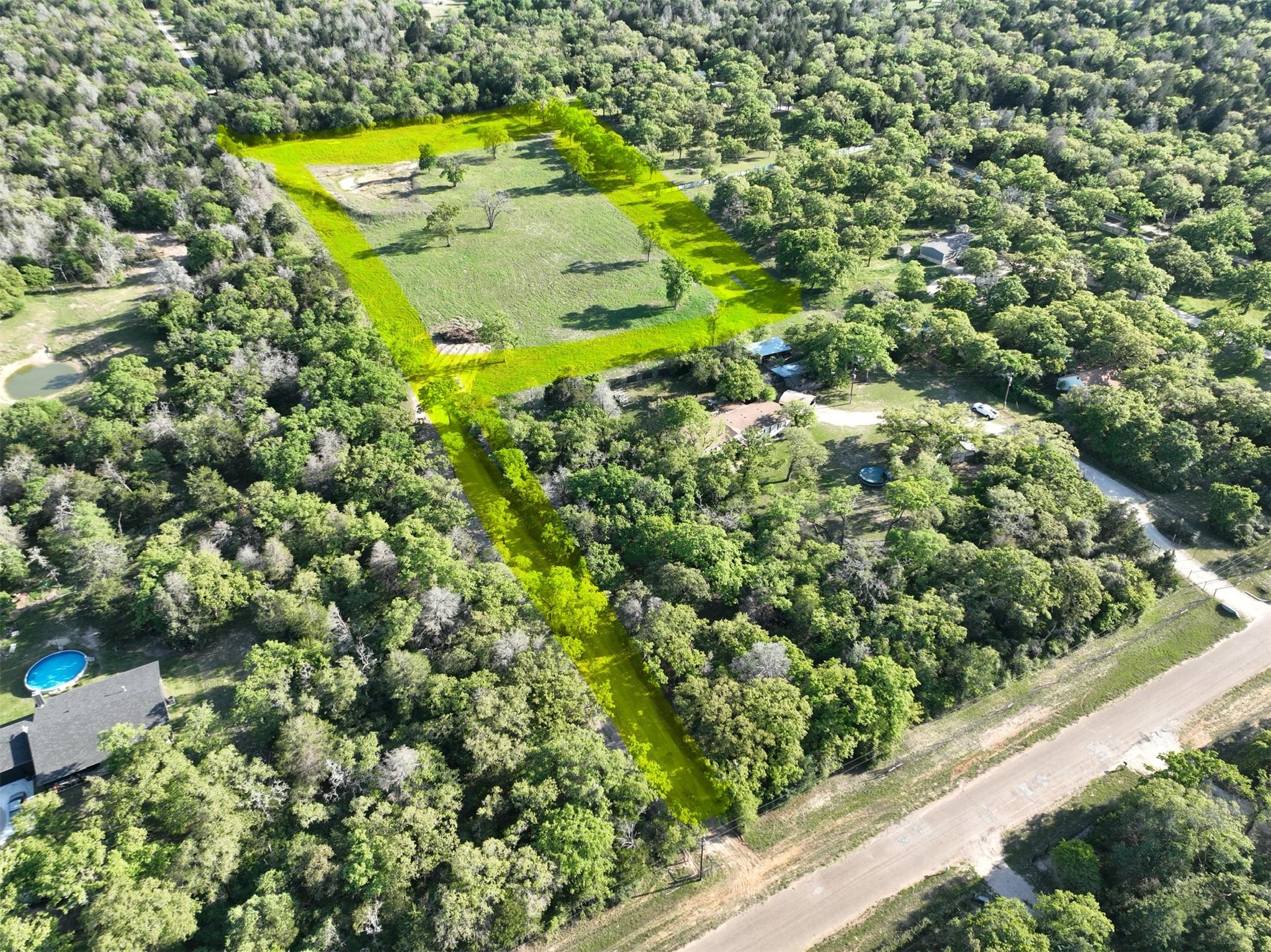 1480 County Road B, Lexington, TX 78947