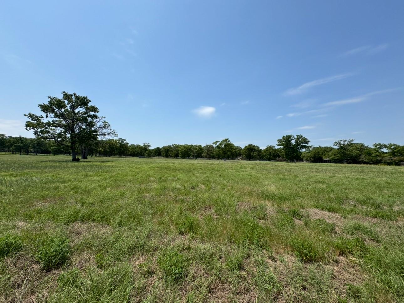1480 County Road B, Lexington, TX 78947