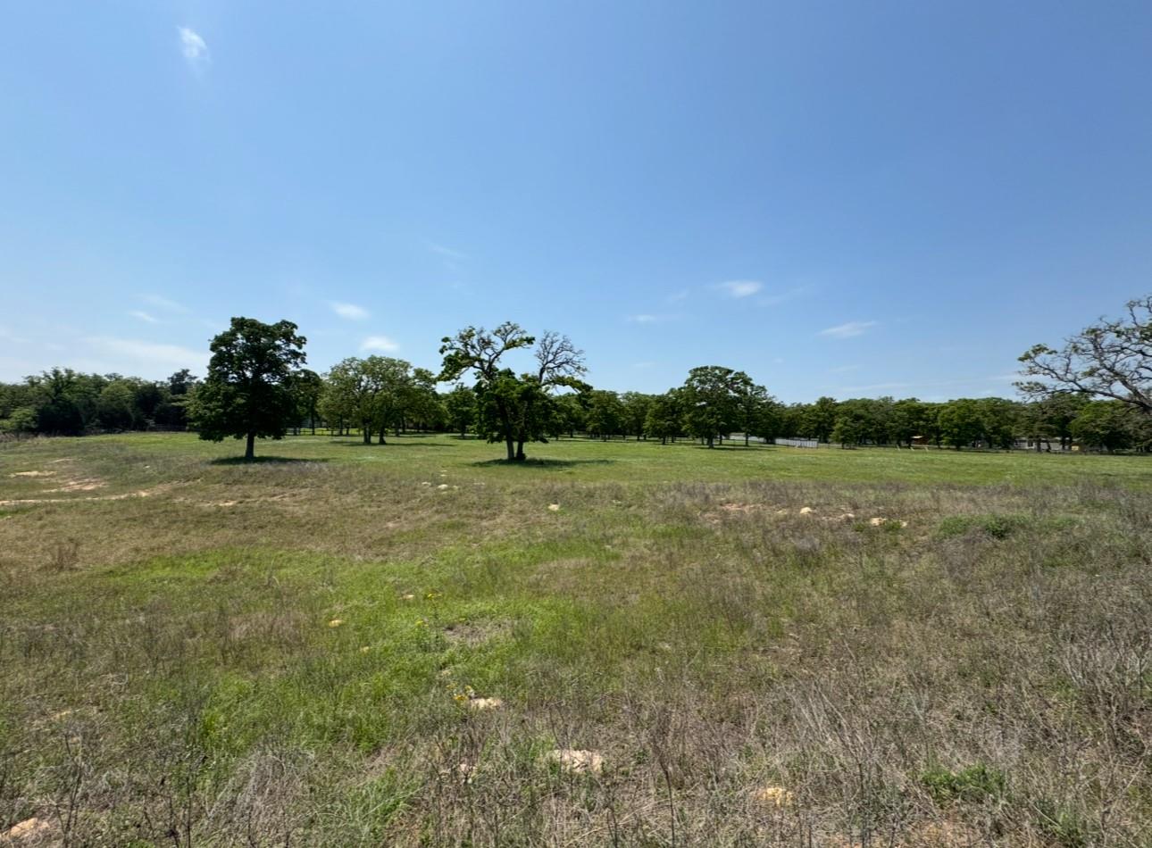 1480 County Road B, Lexington, TX 78947