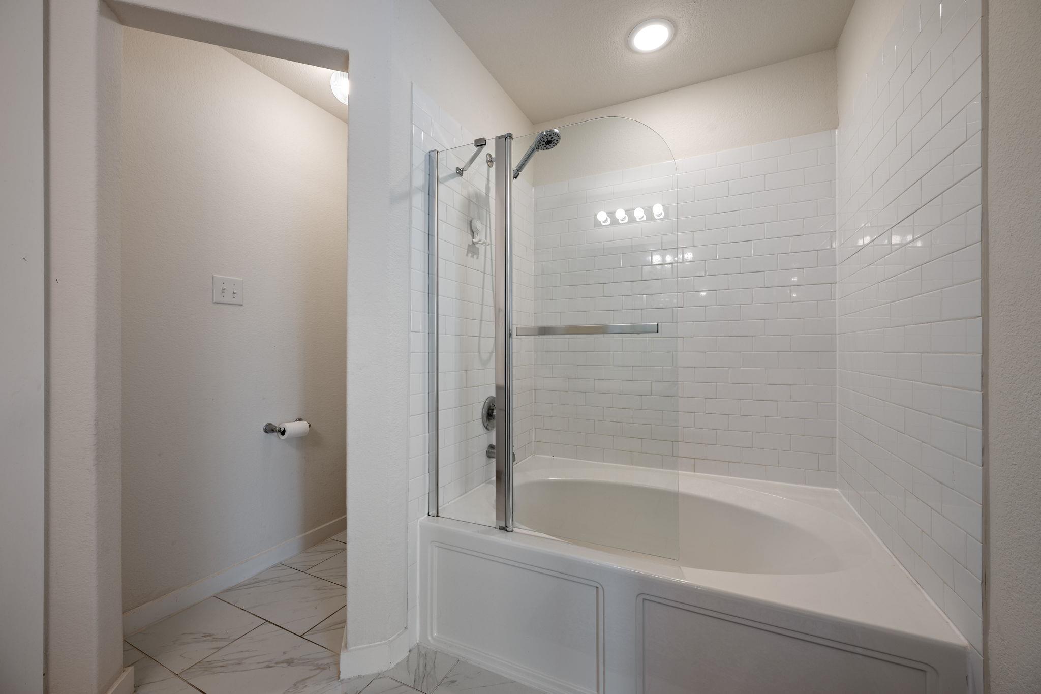 341 Old Trinity Way, Georgetown, TX 78628