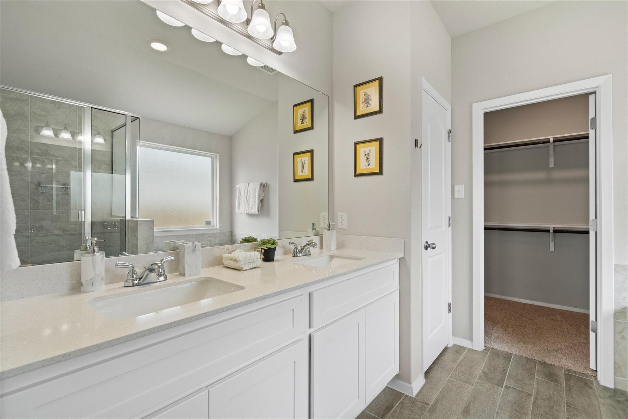 4302 Liberty Ln, Lago Vista, TX 78645