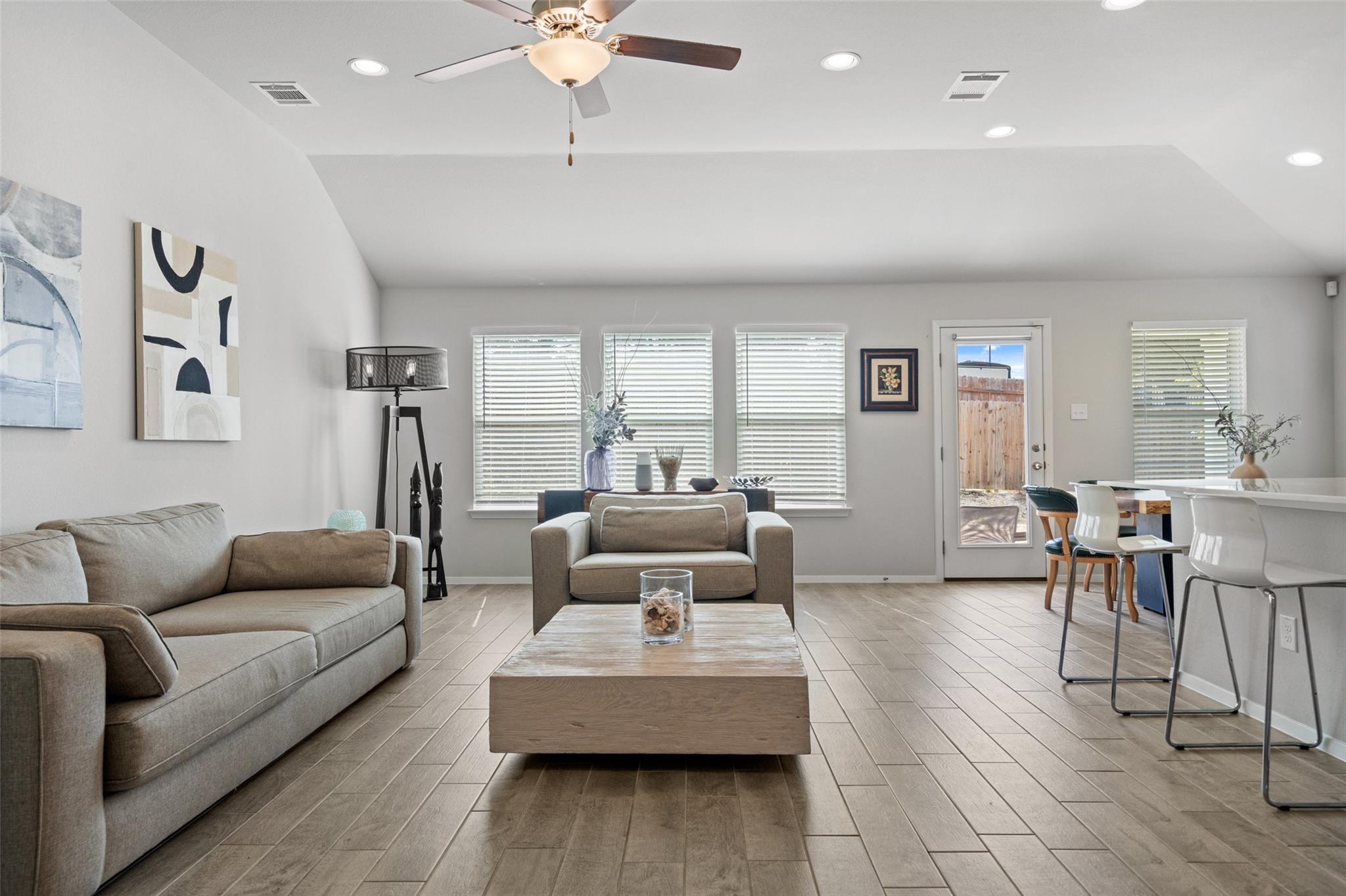 4302 Liberty Ln, Lago Vista, TX 78645
