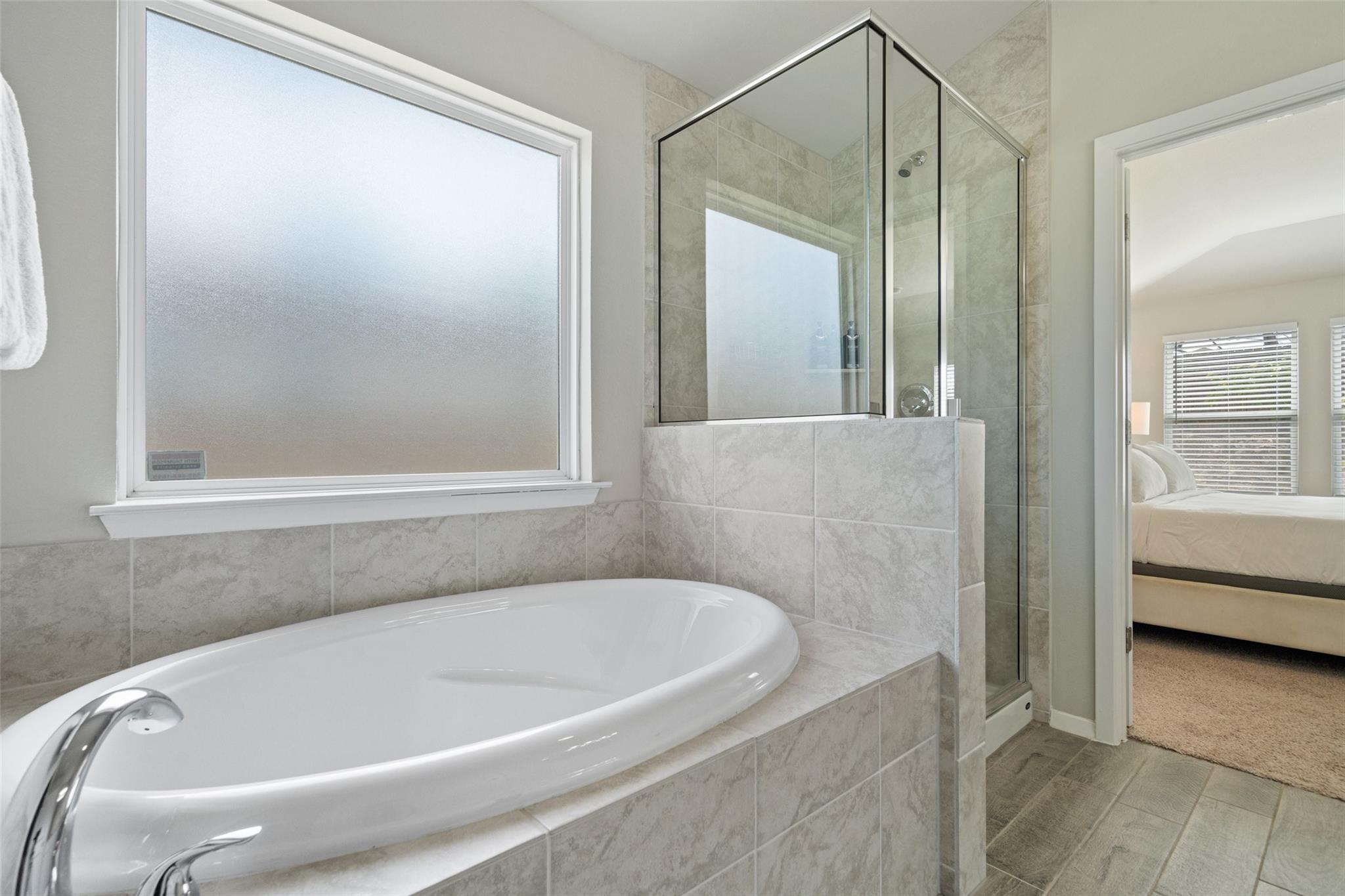 4302 Liberty Ln, Lago Vista, TX 78645