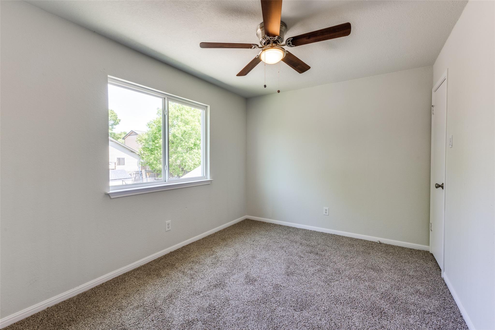 1000 Bodgers Dr, Austin, TX 78753