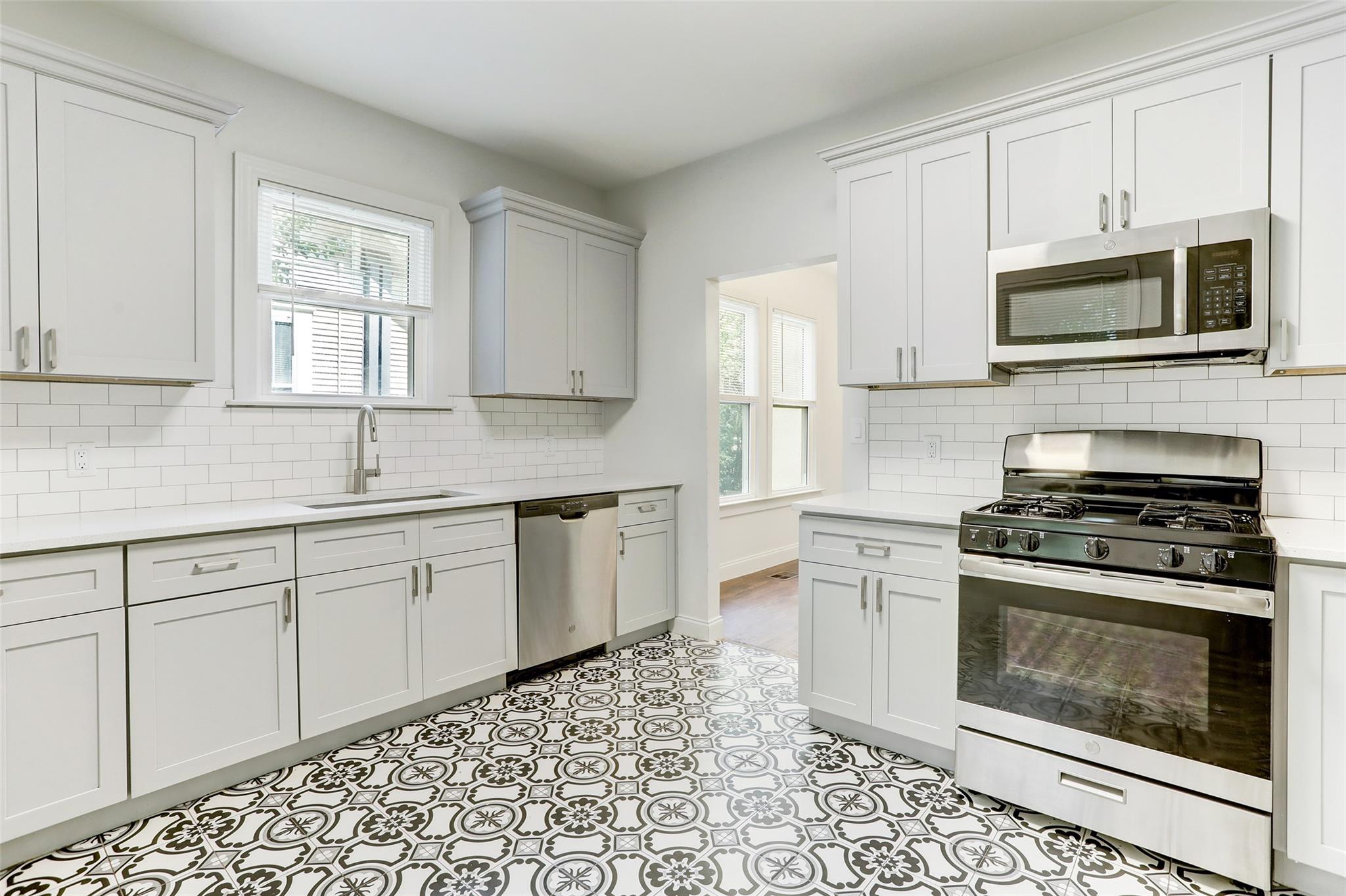 603 Bellevue Pl # A, Austin, TX 78705