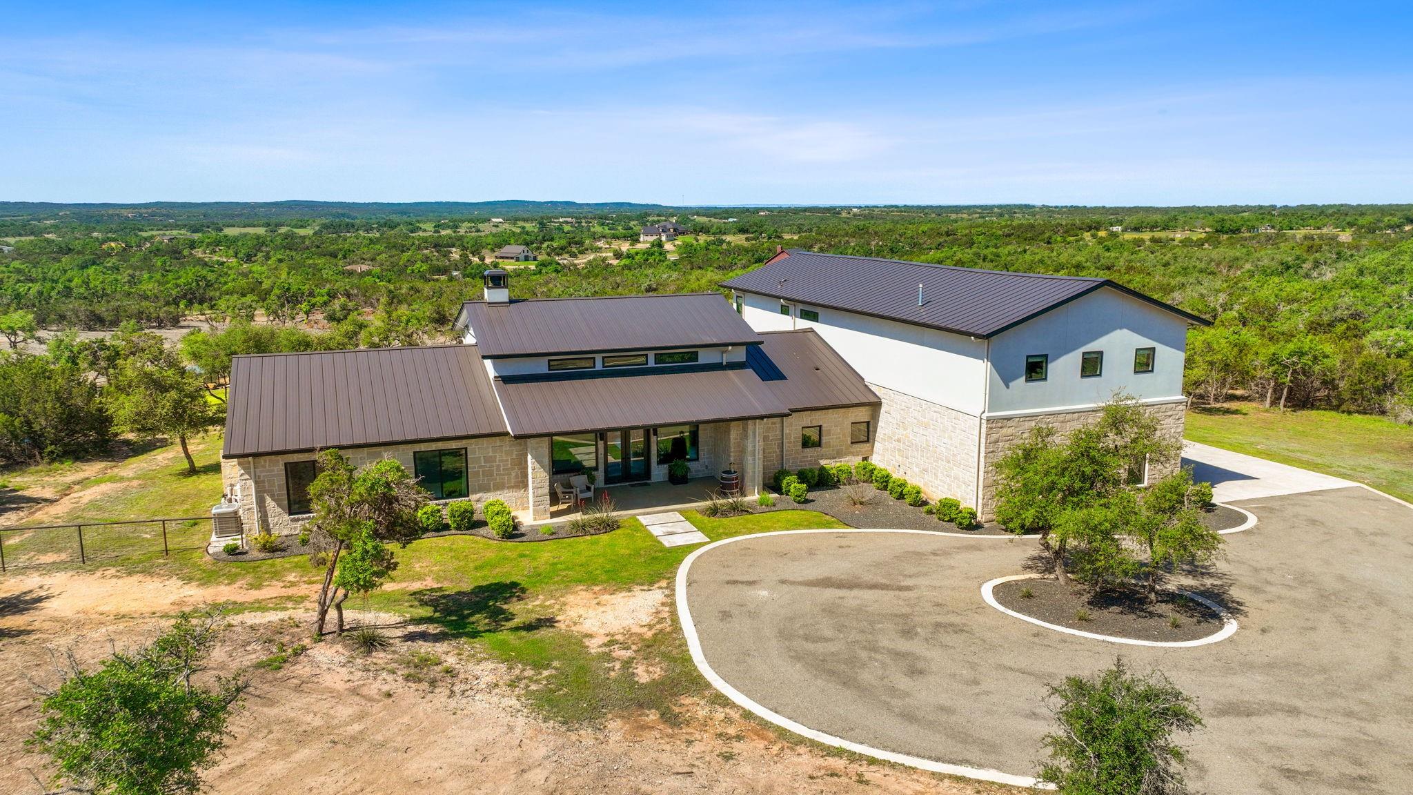 600 S Oak Forest Dr, Dripping Springs, TX 78620