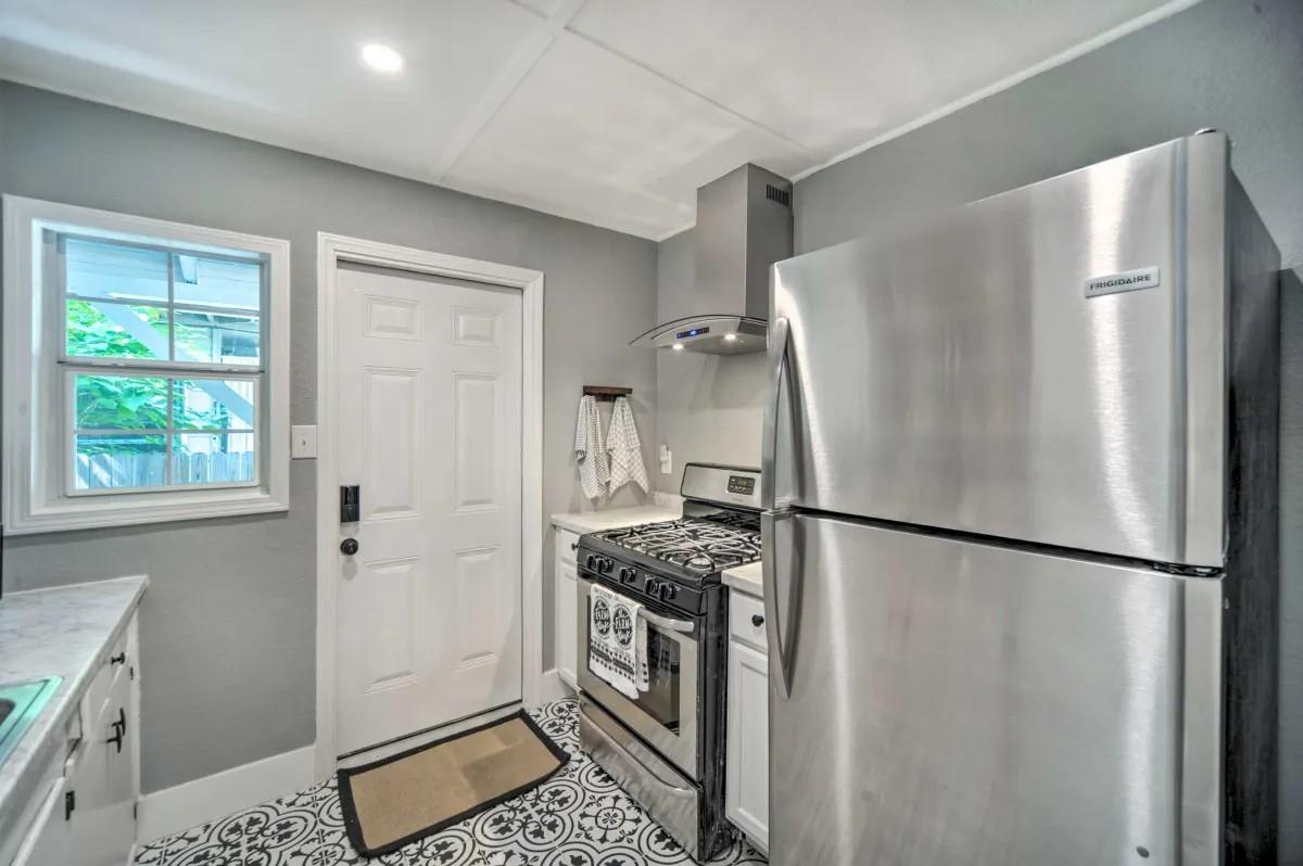 1026 Haynes St # 28, San Marcos, TX 78666
