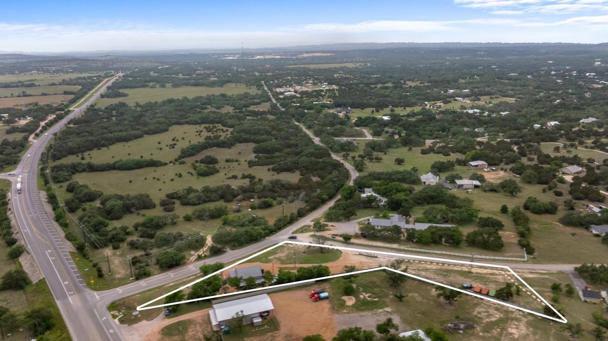 180 Henly Loop, Dripping Springs, TX 78620