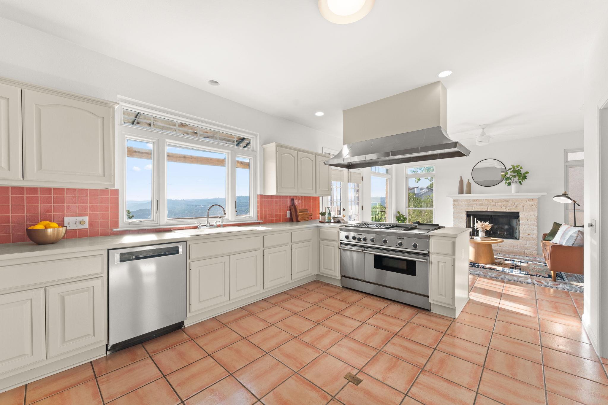 5913 N West Pl, Austin, TX 78731