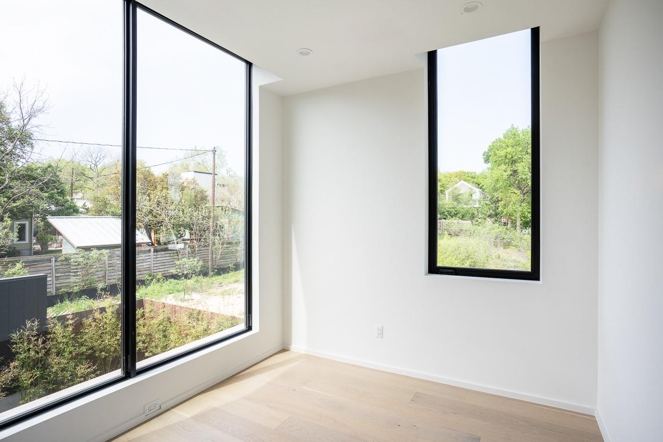 2001 Melridge Pl, Austin, TX 78704