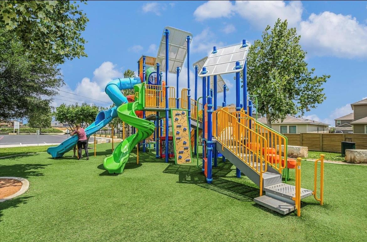 278 Xanadu Dr, Jarrell, TX 76537