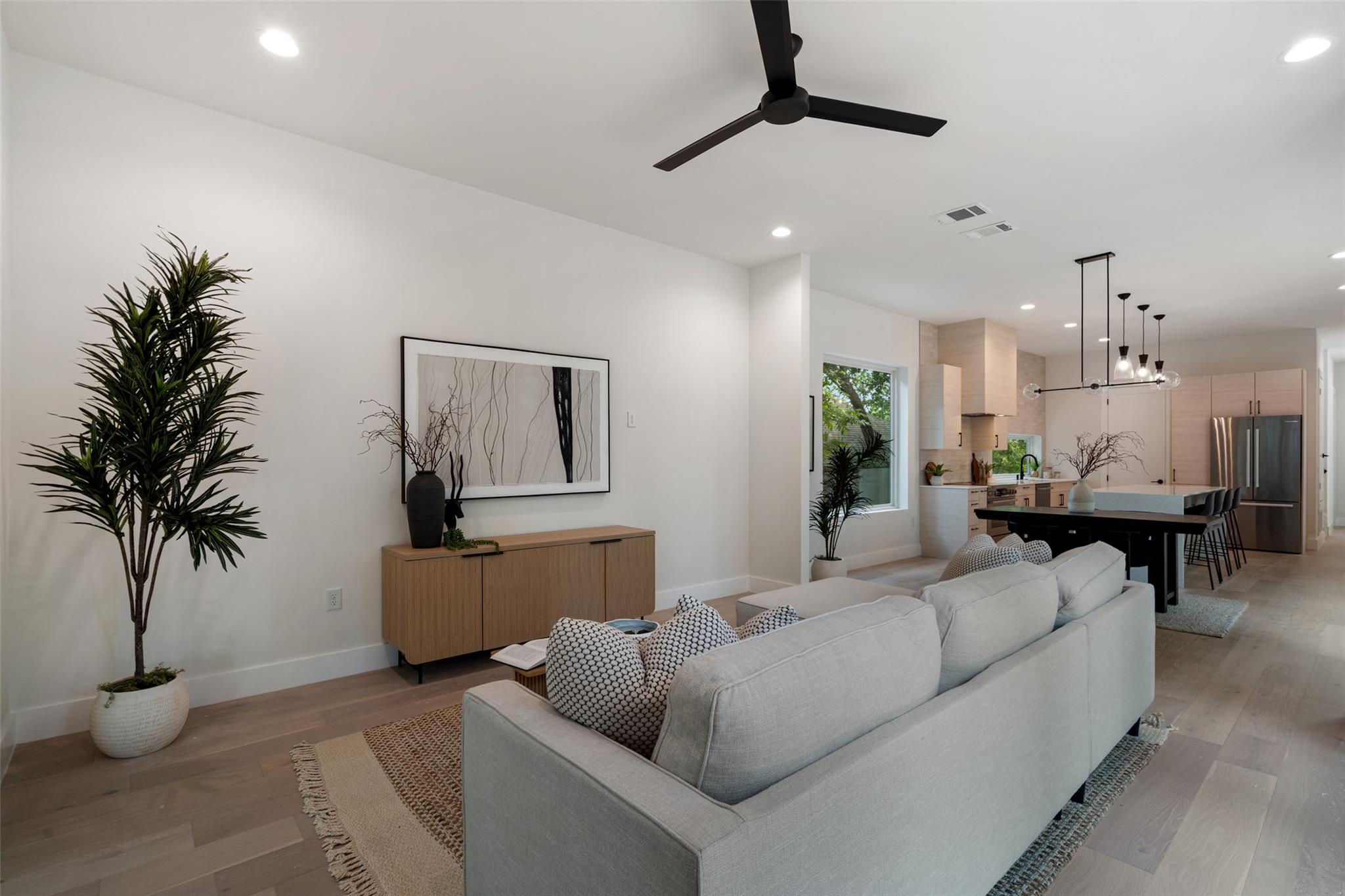 1605 Cedar Ave, Austin, TX 78702