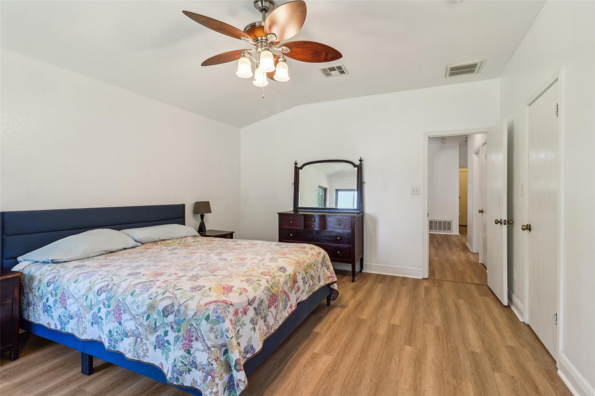 171 Calle Largo, Kyle, TX 78640