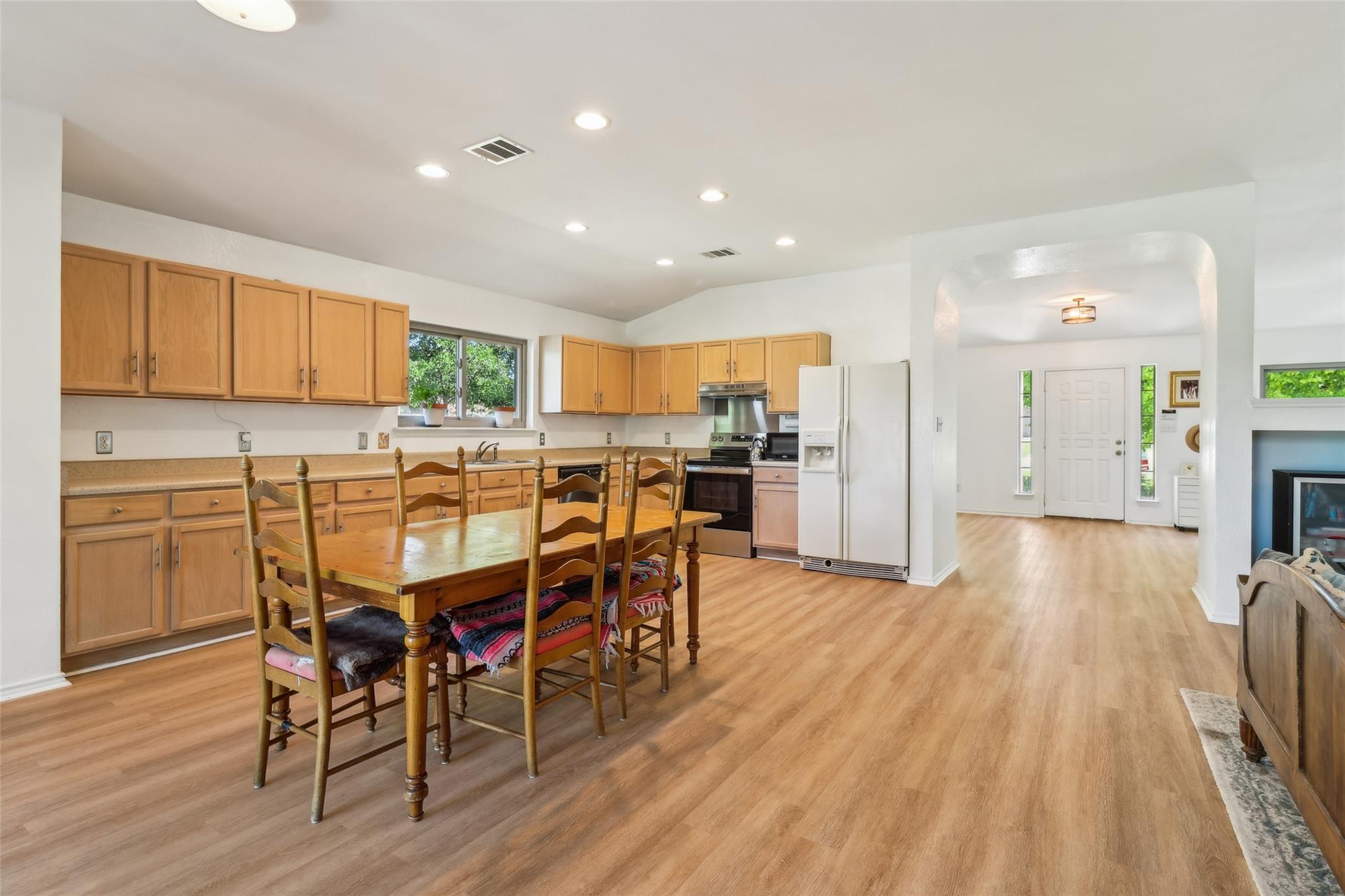 171 Calle Largo, Kyle, TX 78640