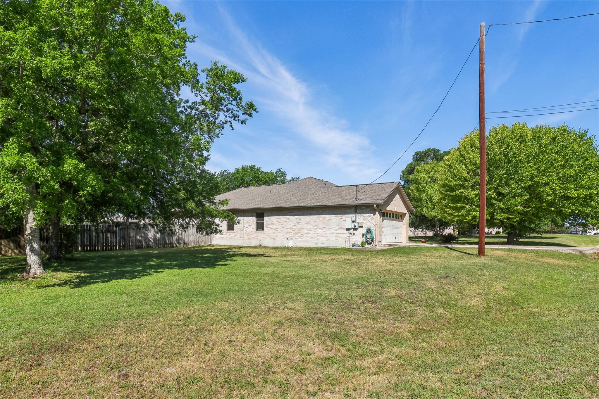 171 Calle Largo, Kyle, TX 78640