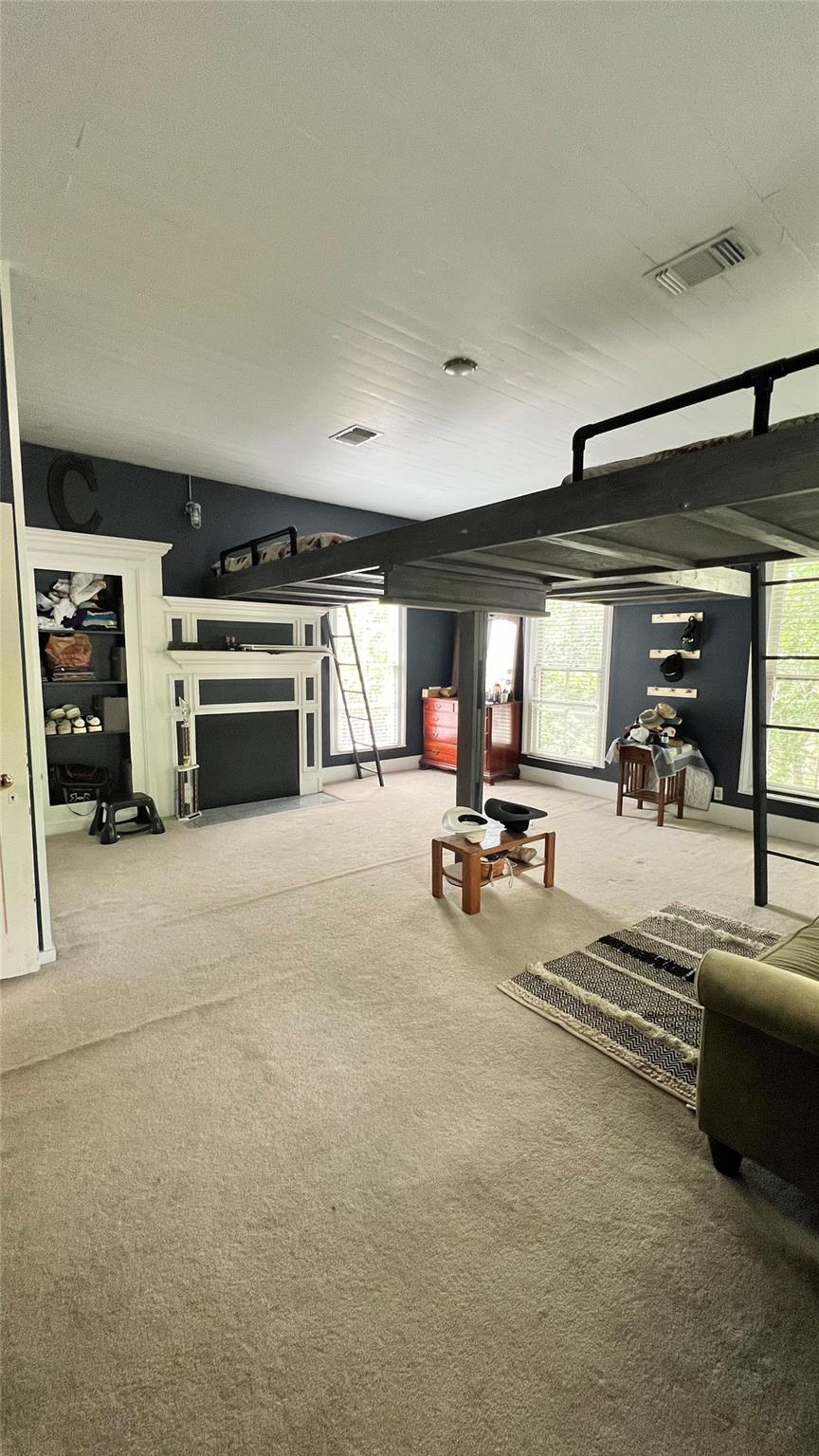 636 Franklin St S, La Grange, TX 78945