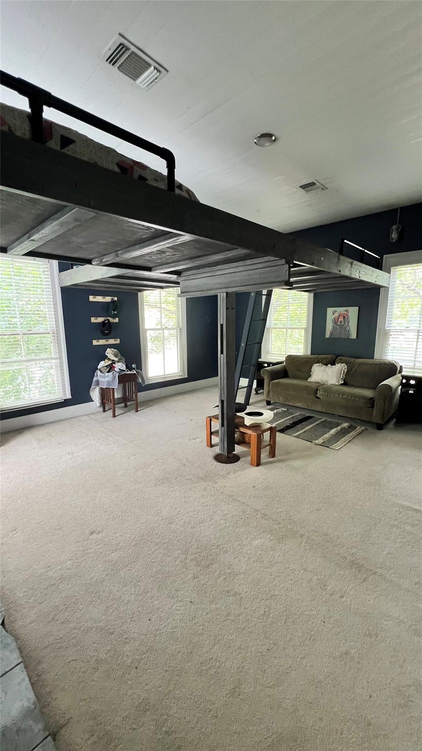 636 Franklin St S, La Grange, TX 78945