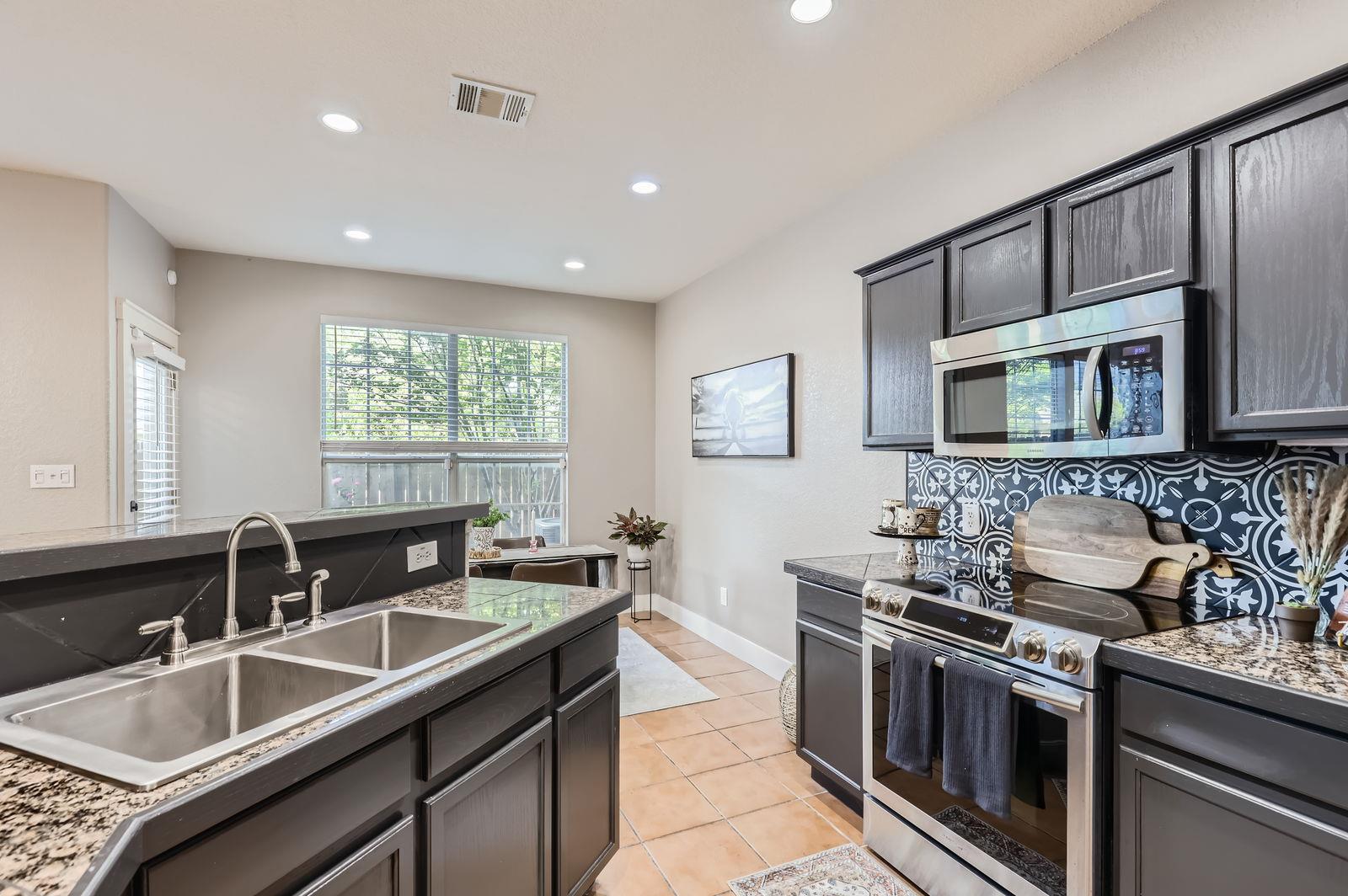 2632 Century Park Blvd # 3, Austin, TX 78727