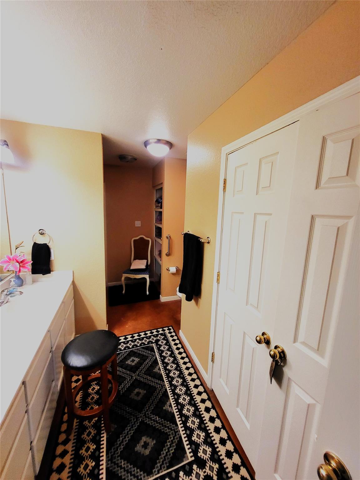 4 Matthews Dr, Lampasas, TX 76550
