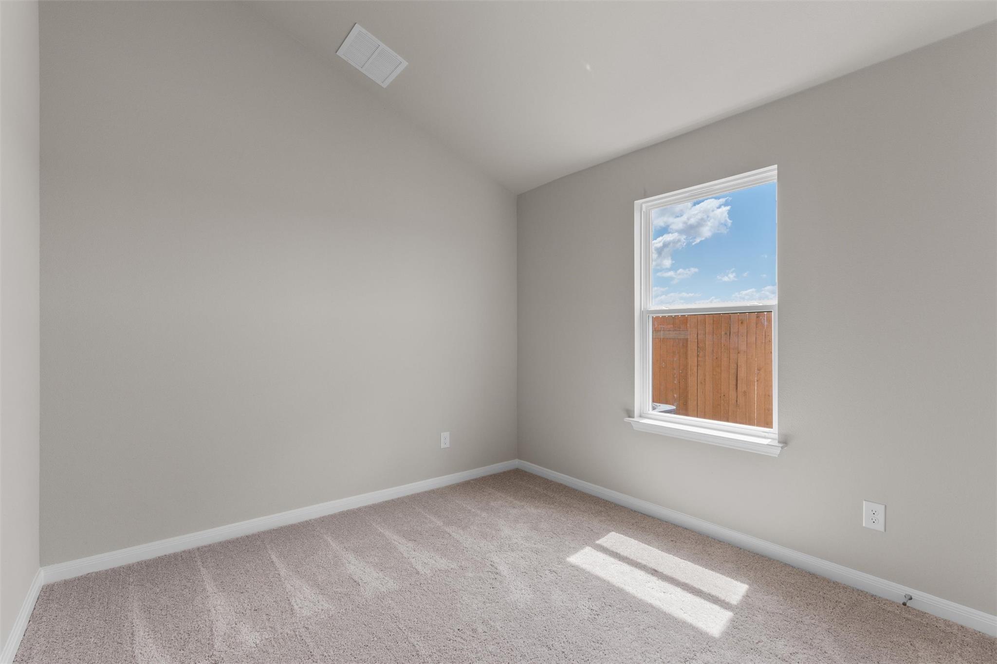 229 Ironshoe Trl, Liberty Hill, TX 78642