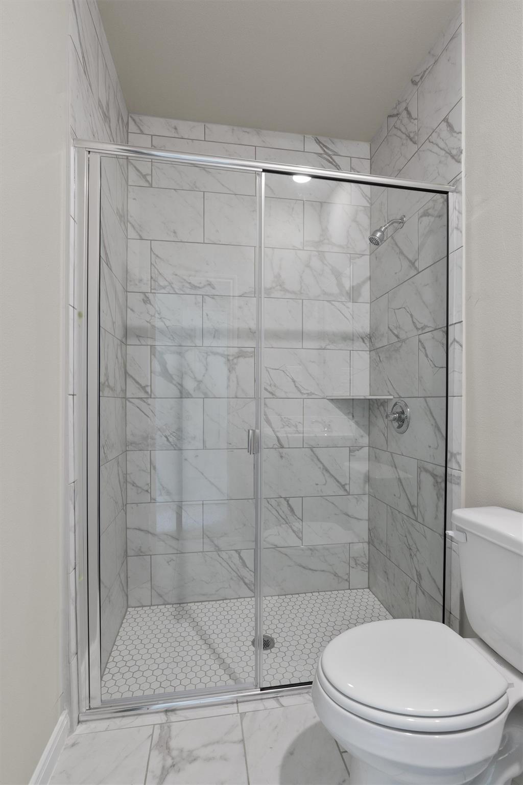 229 Ironshoe Trl, Liberty Hill, TX 78642