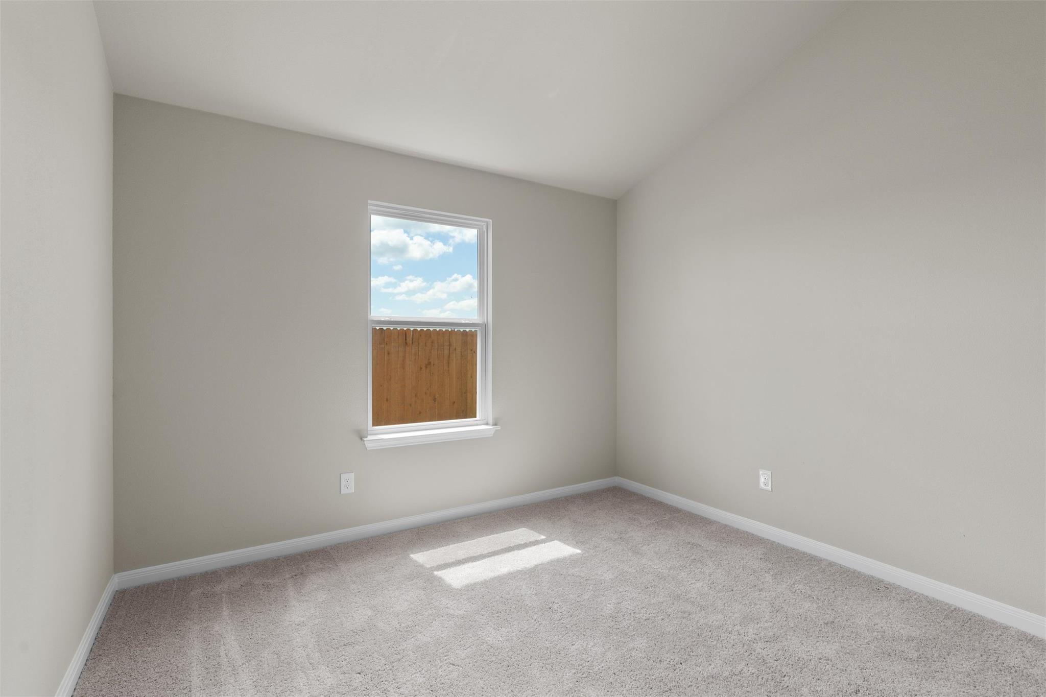 229 Ironshoe Trl, Liberty Hill, TX 78642