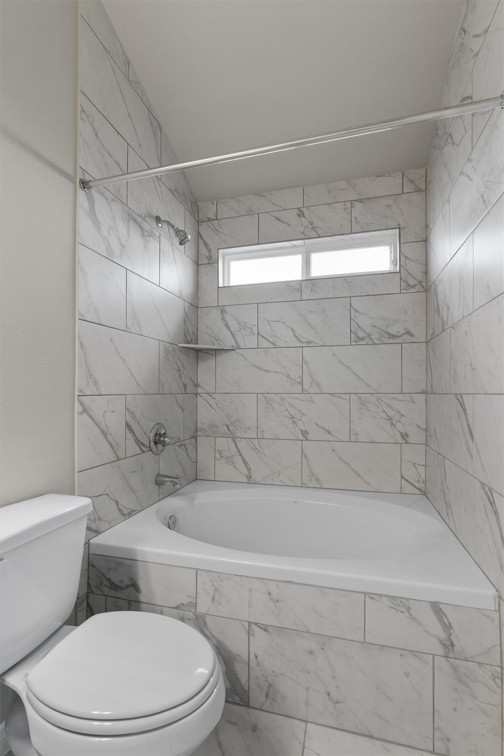 229 Ironshoe Trl, Liberty Hill, TX 78642