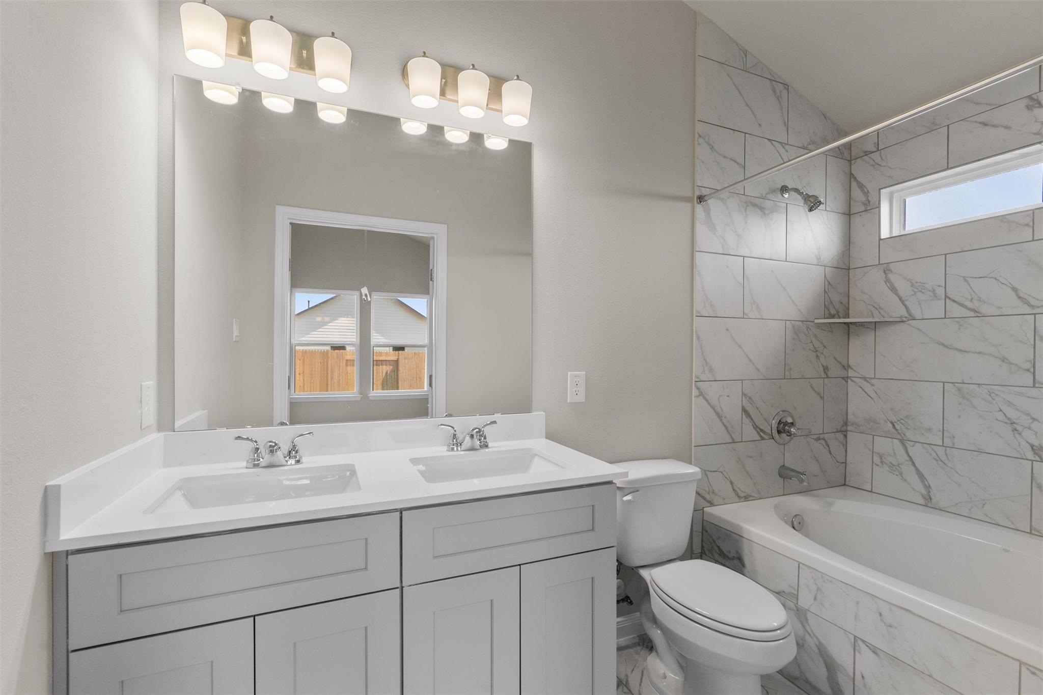 229 Ironshoe Trl, Liberty Hill, TX 78642