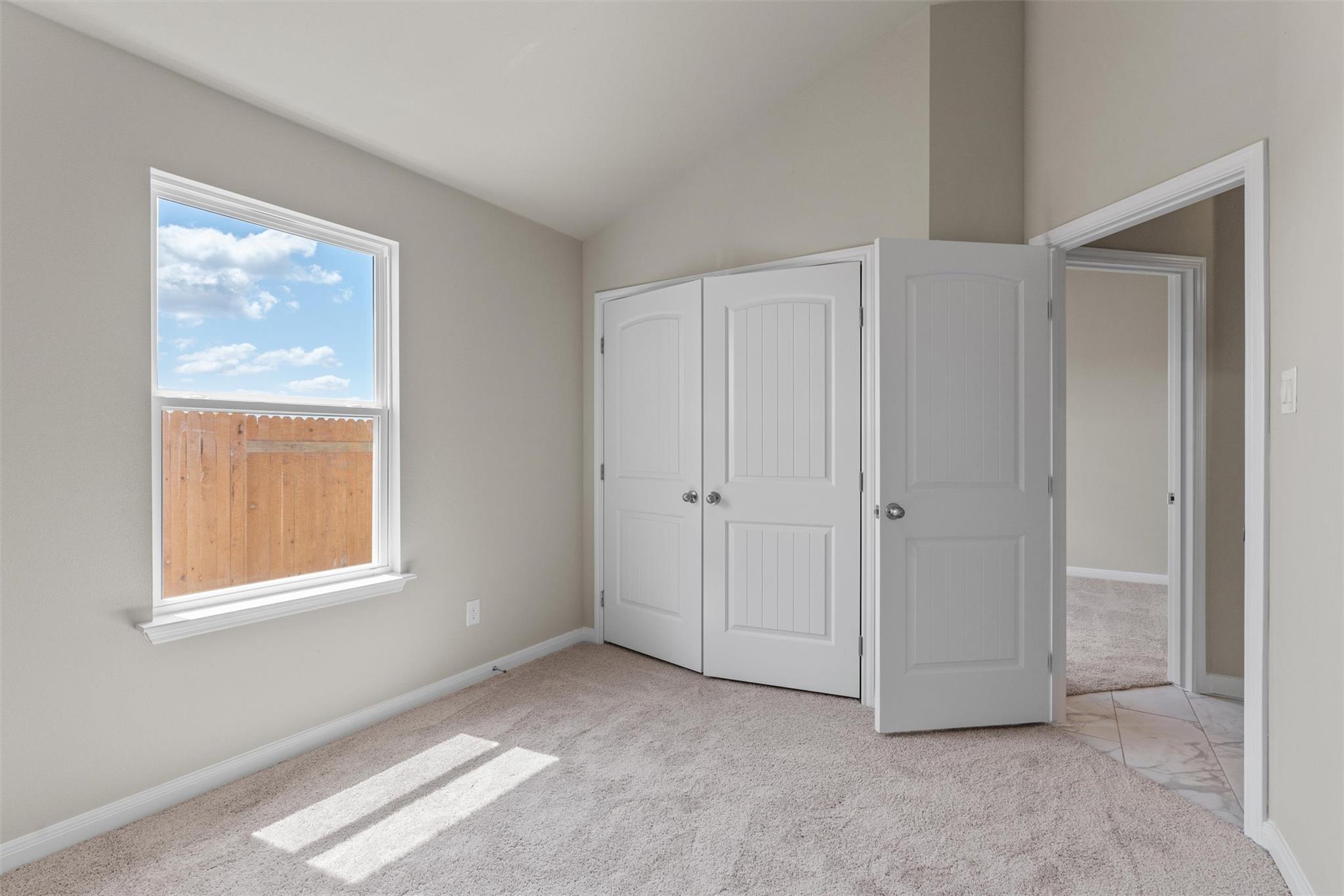 229 Ironshoe Trl, Liberty Hill, TX 78642