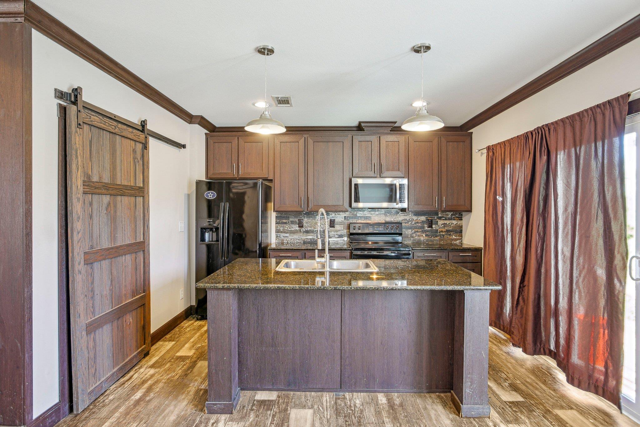 273 River Forest Dr, Bastrop, TX 78602