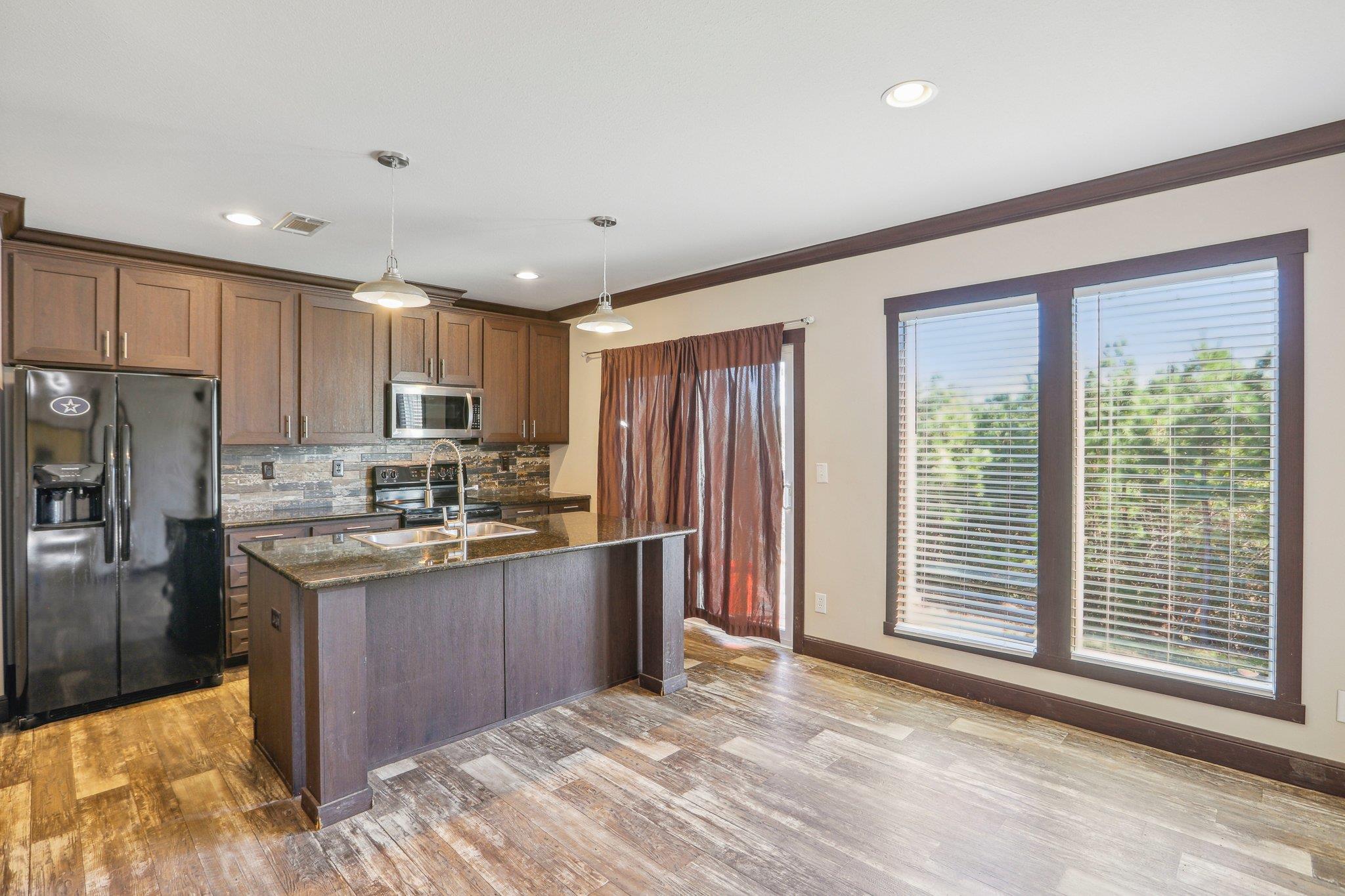 273 River Forest Dr, Bastrop, TX 78602