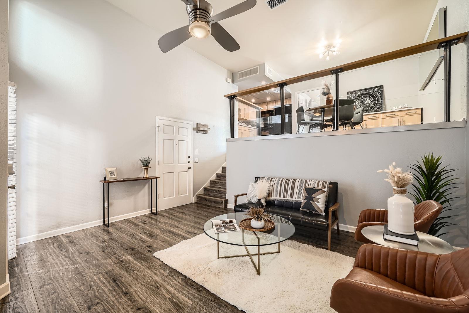 1500 Woodlawn Blvd # 102, Austin, TX 78703